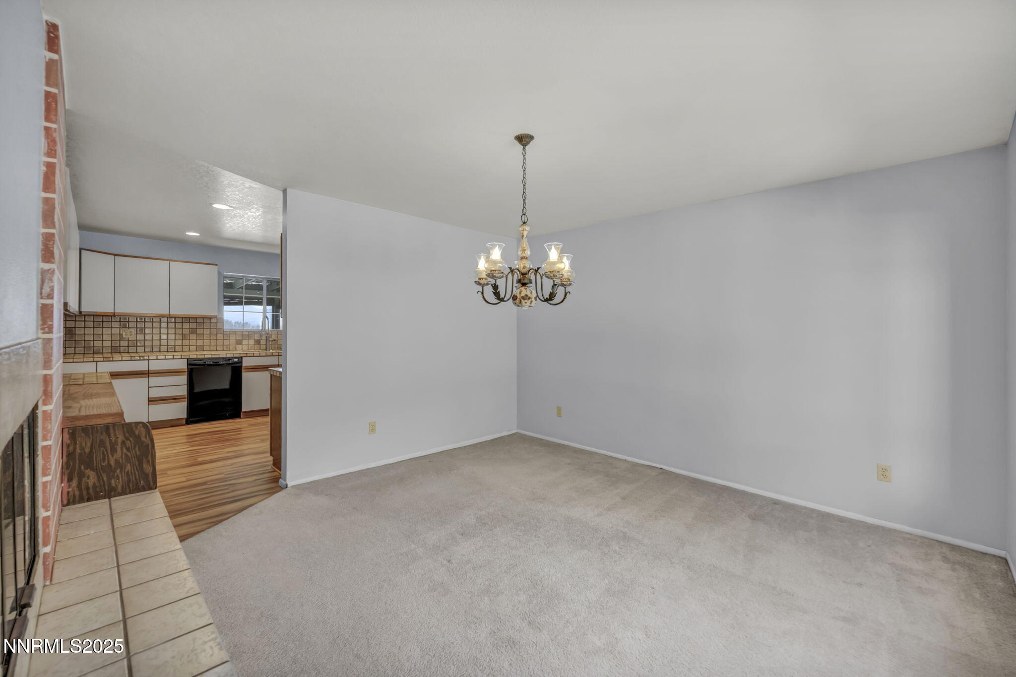 48-web-or-mls-2395-jacks-valley-rd