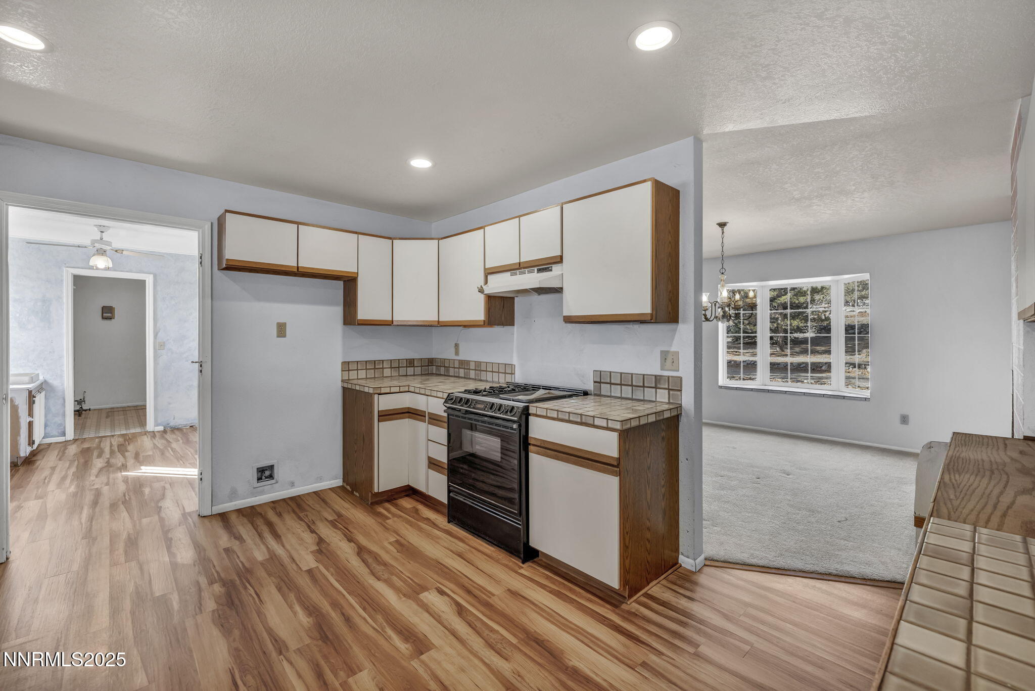 51-web-or-mls-2395-jacks-valley-rd