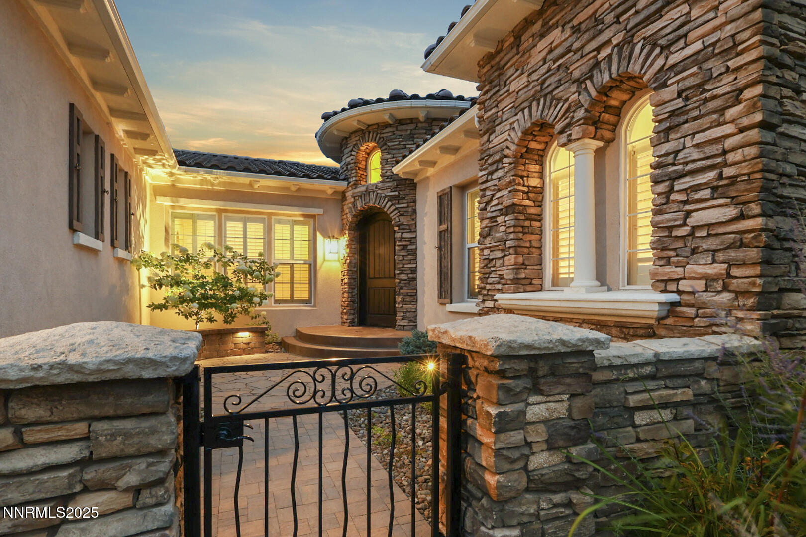 2971 Roundrock Court