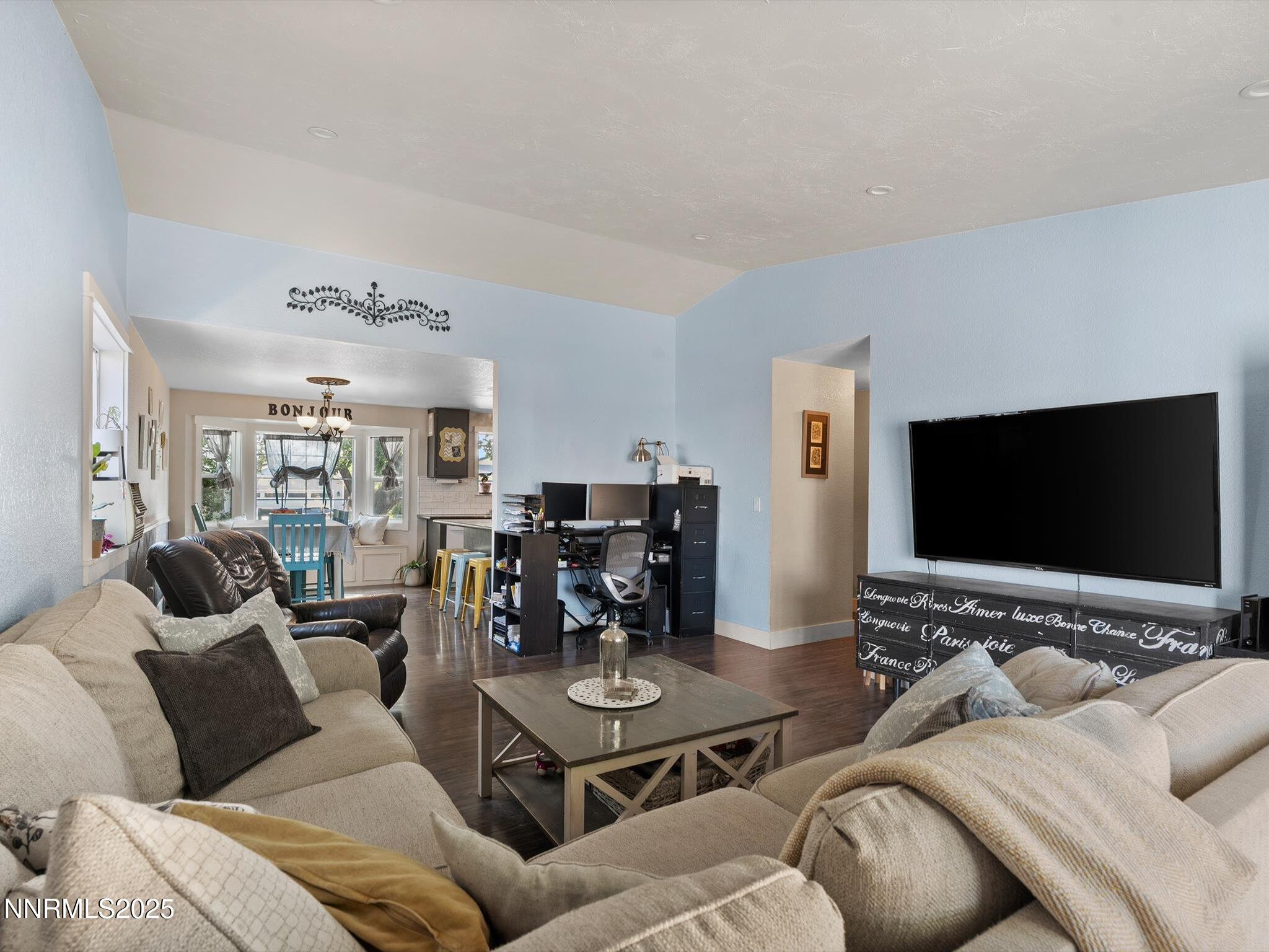 09-8517 Corrigan Way-108