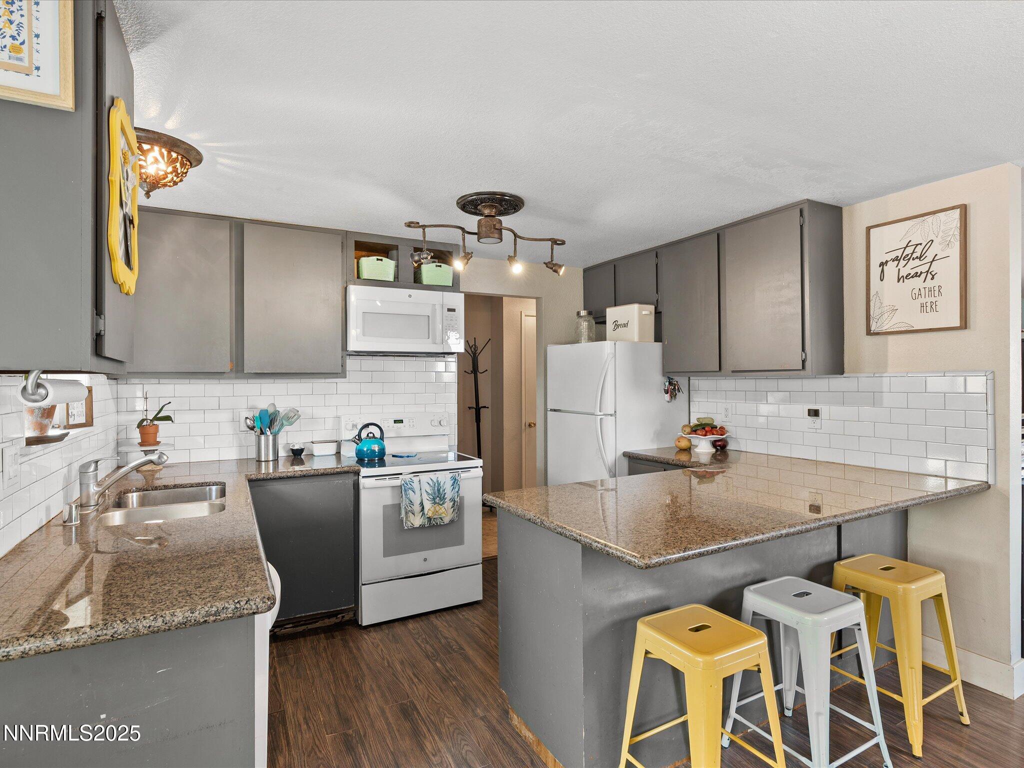 13-8517 Corrigan Way-112