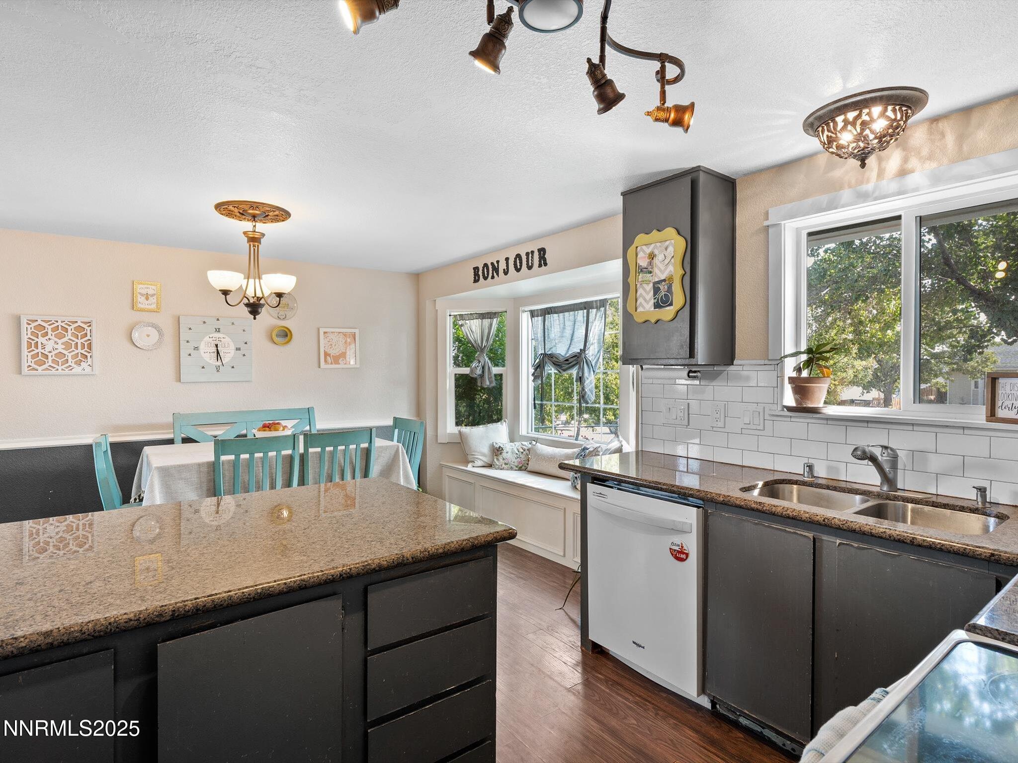 16-8517 Corrigan Way-115