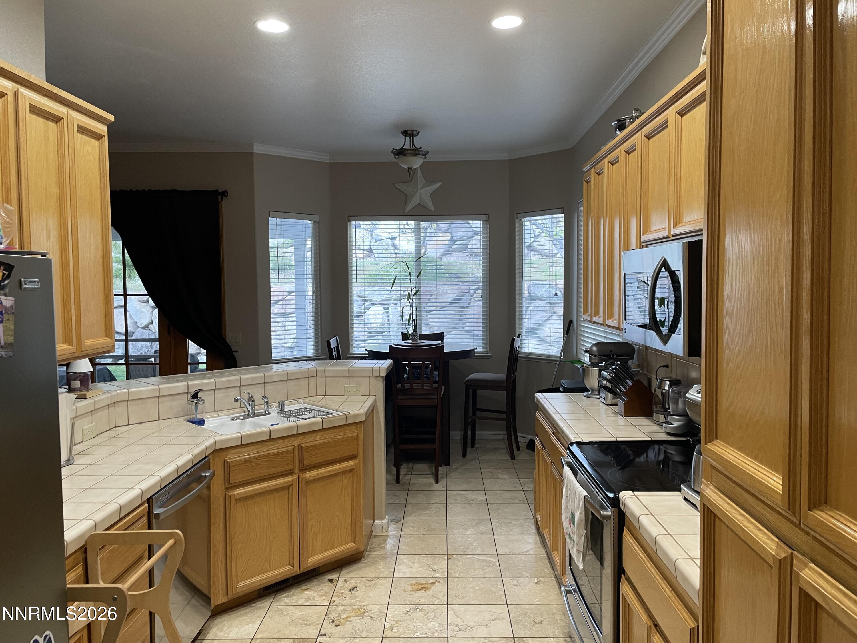 971 University Place