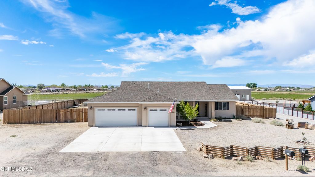 Photo of 1241 Sky Ridge Drive, Fallon, NV 89406 (MLS # 260004078)