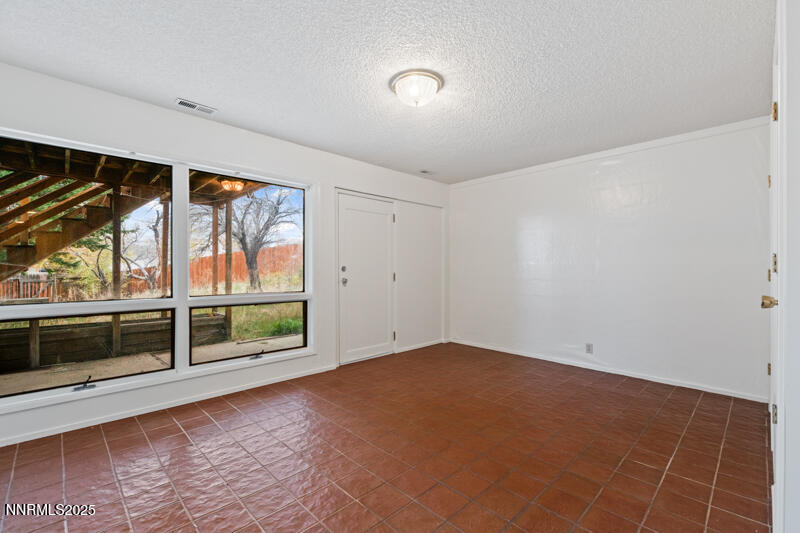 1880 Becky Court (13 of 15)