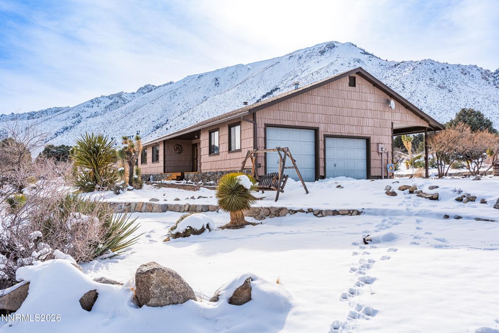 Photo of 5 Pinon Drive, Wellington, NV 89444 (MLS # 260001972)