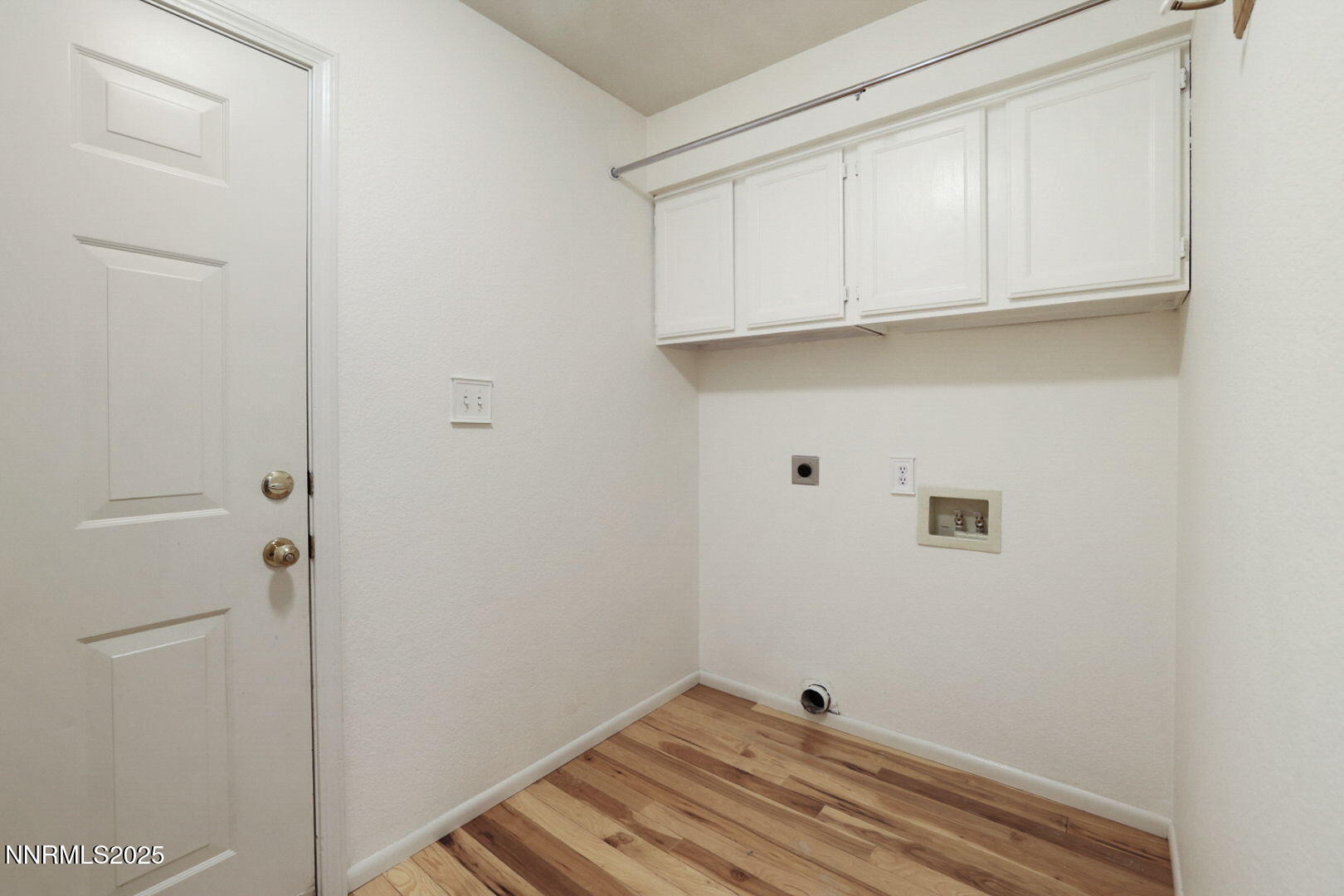 14-web-or-mls-Kyles House-16