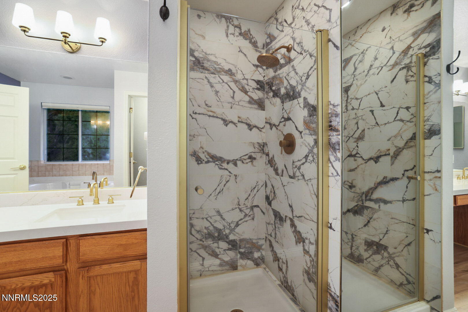 21-web-or-mls-Kyles House-23