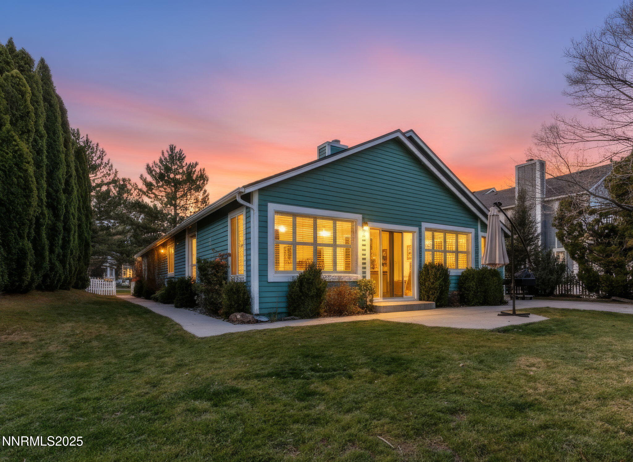 58-web-or-mls-Kyles House Twilight