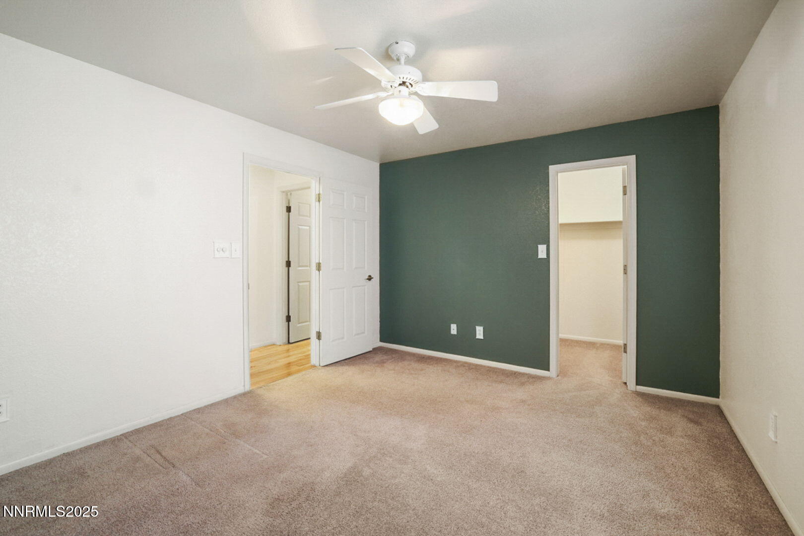 13-web-or-mls-Kyles House-15