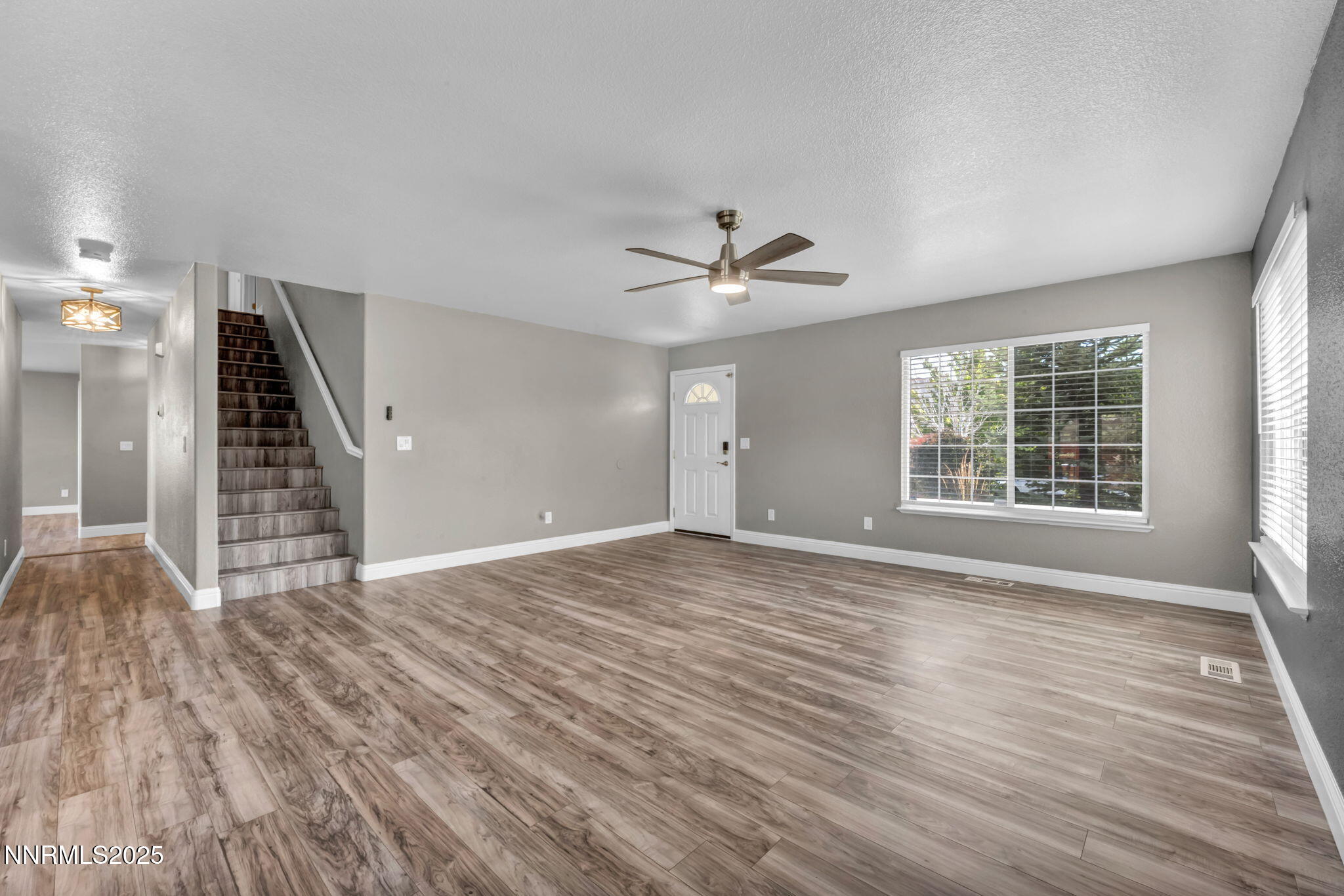 48-web-or-mls-17391-crystal-canyon-blvd