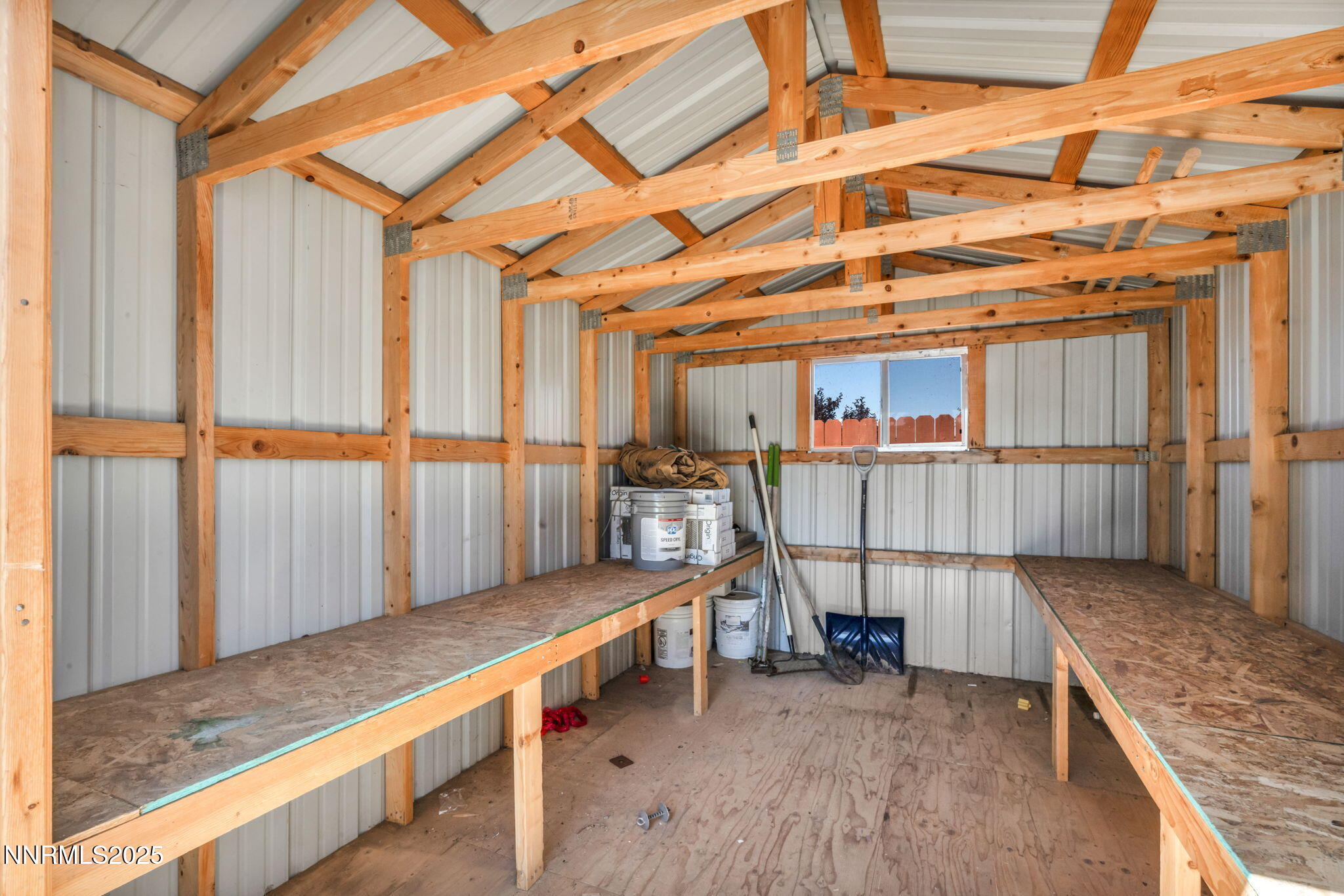 19-web-or-mls-17391-crystal-canyon-blvd