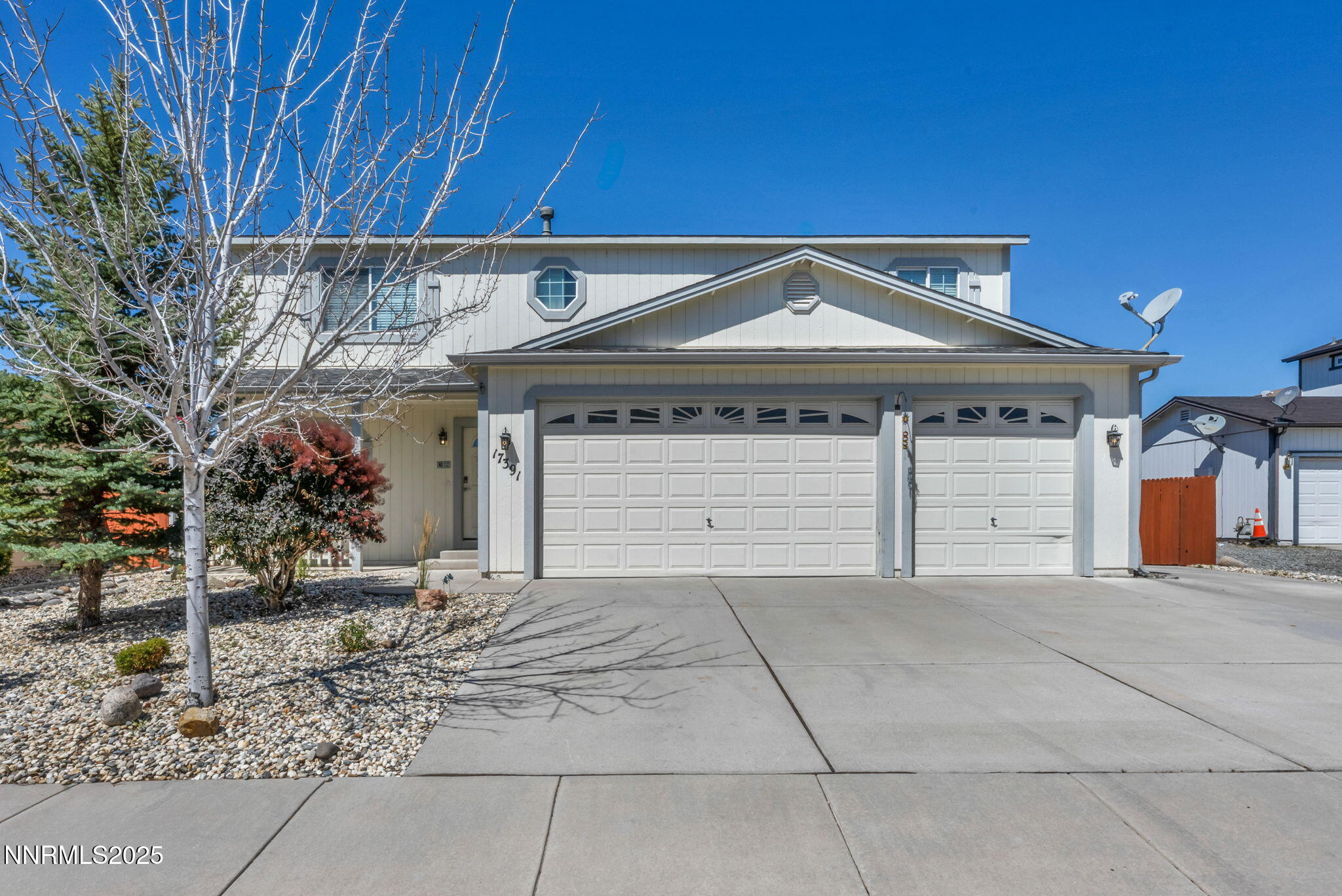 1-web-or-mls-17391-crystal-canyon-blvd