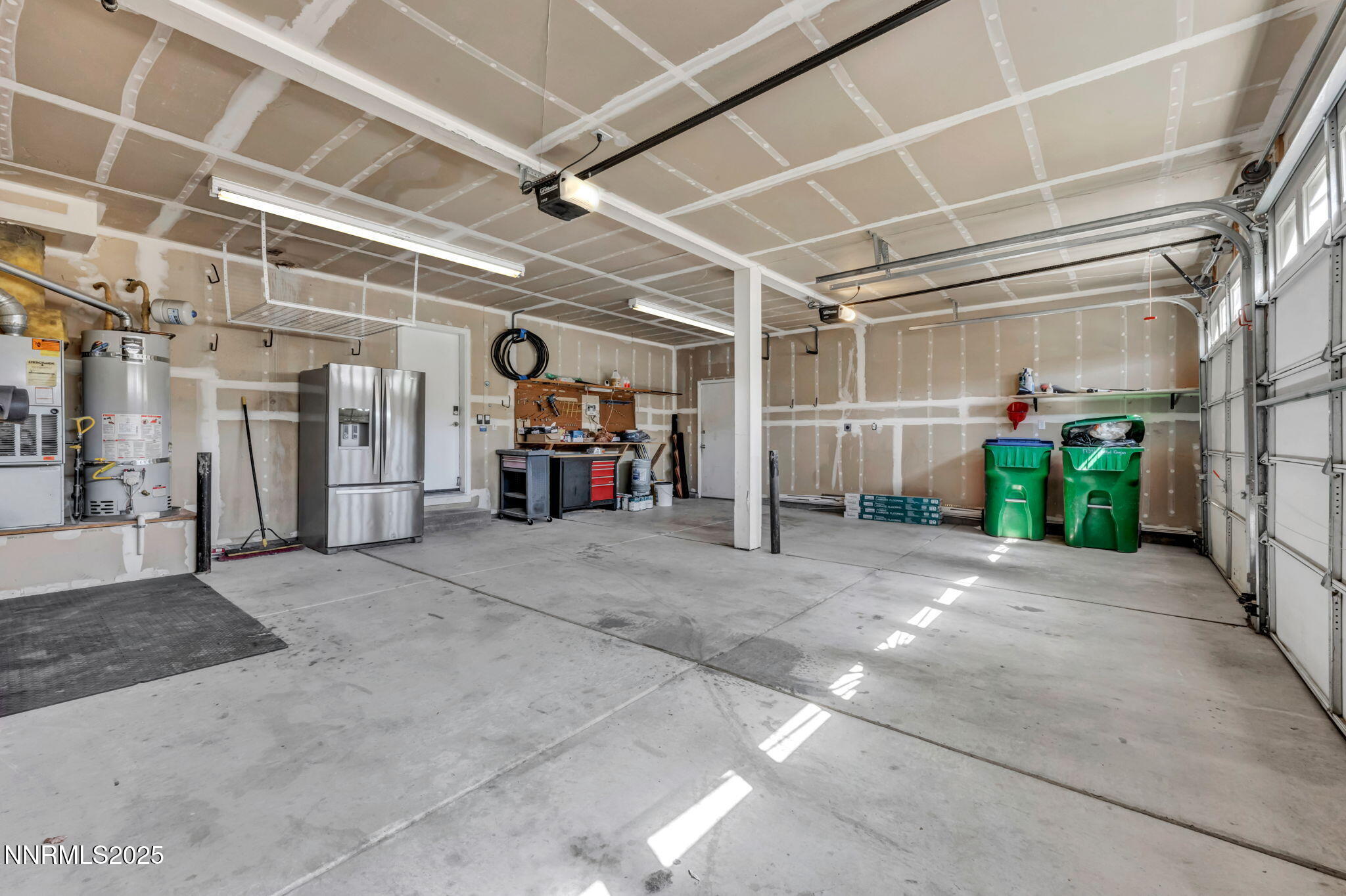 67-web-or-mls-17391-crystal-canyon-blvd