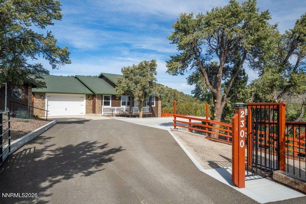 Photo of 2300 Cartwright Road, Reno, NV 89521 (MLS # 260003054)