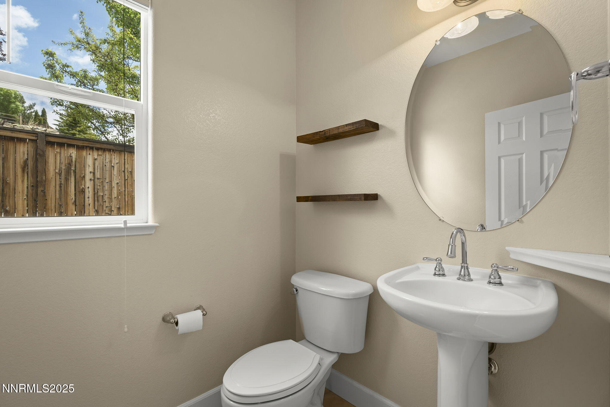 30-web-or-mls-_DSC9100