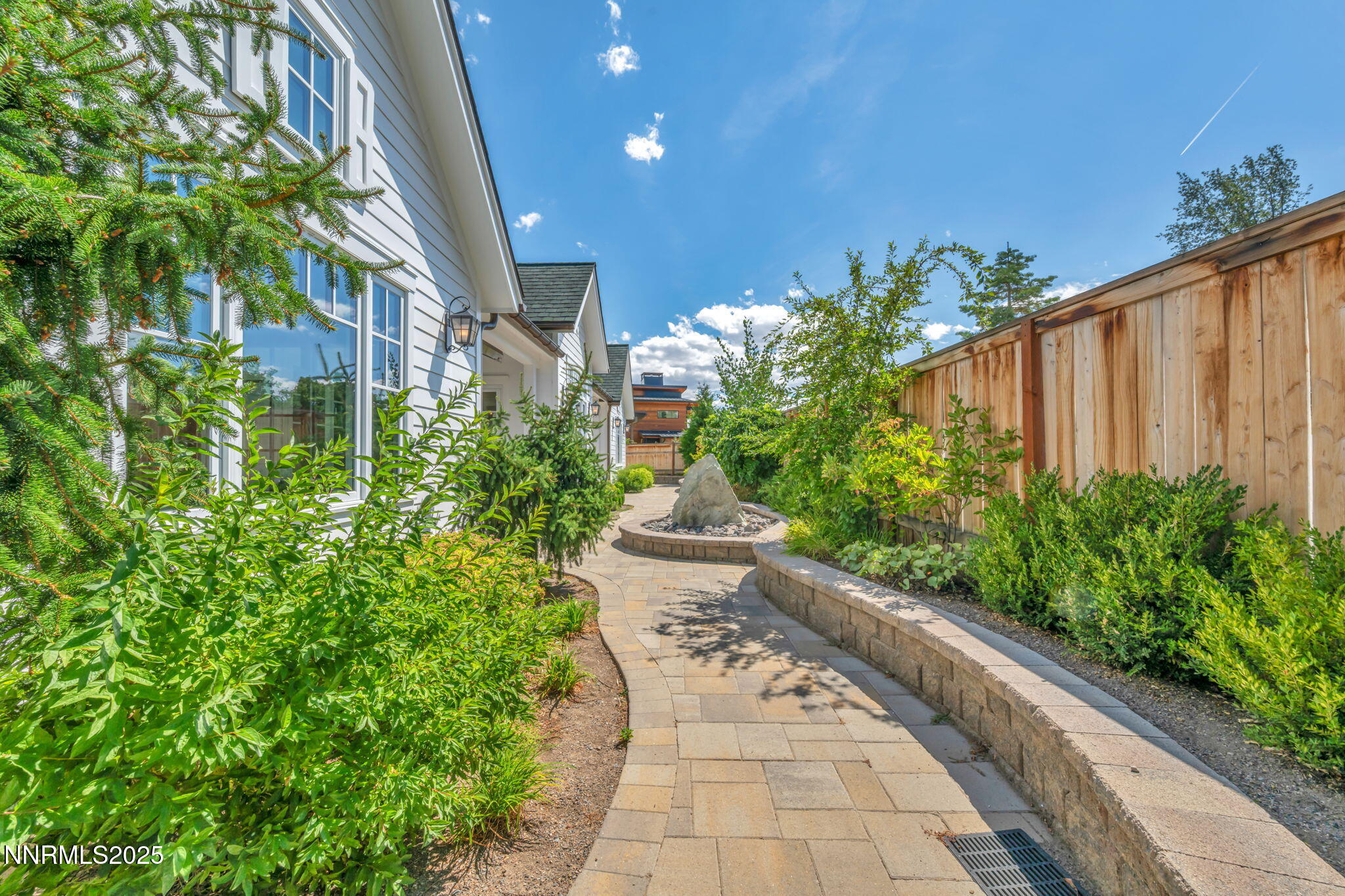 149-web-or-mls-6145-triple-crown-dr