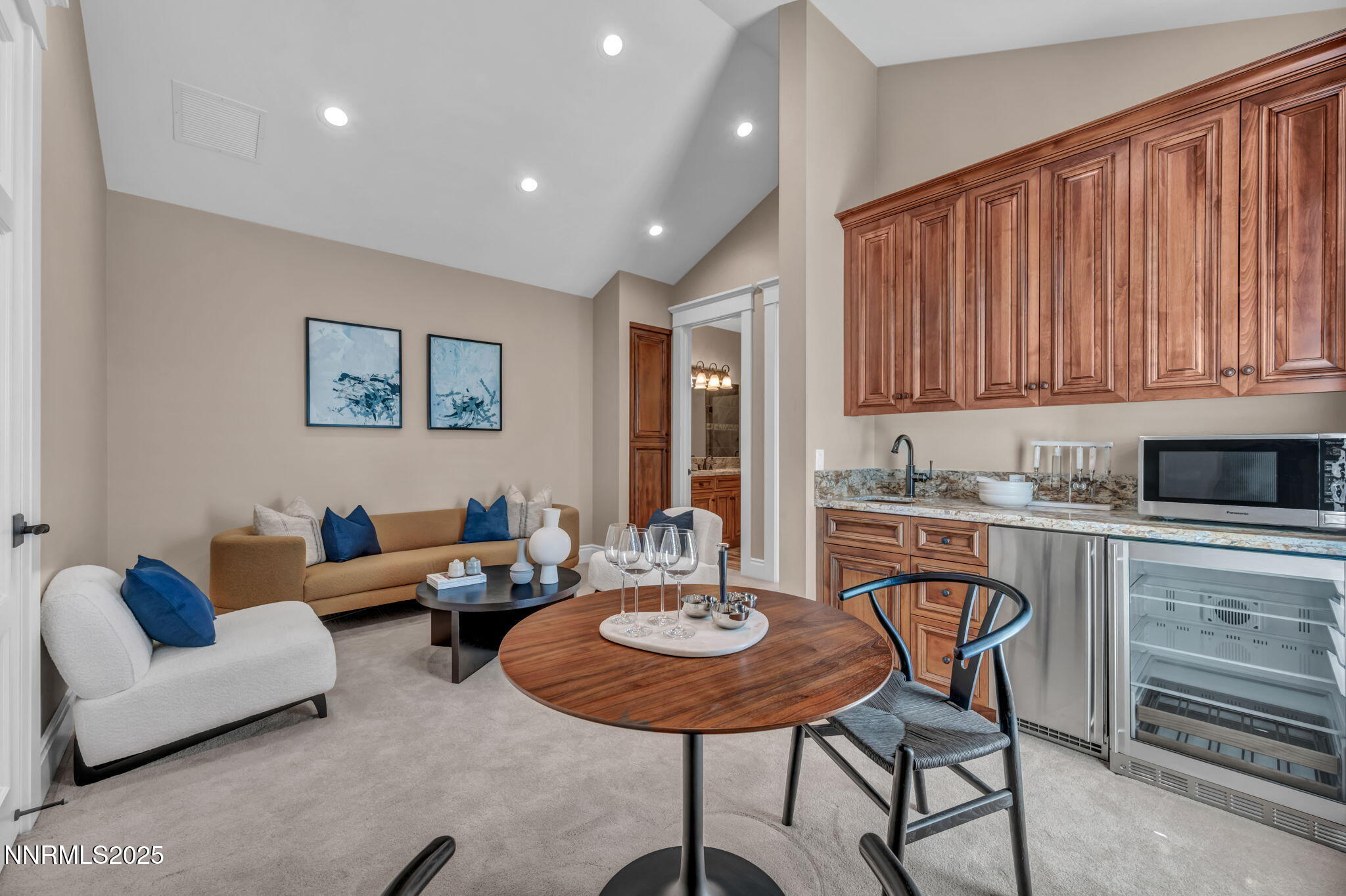 90-web-or-mls-6145-triple-crown-dr