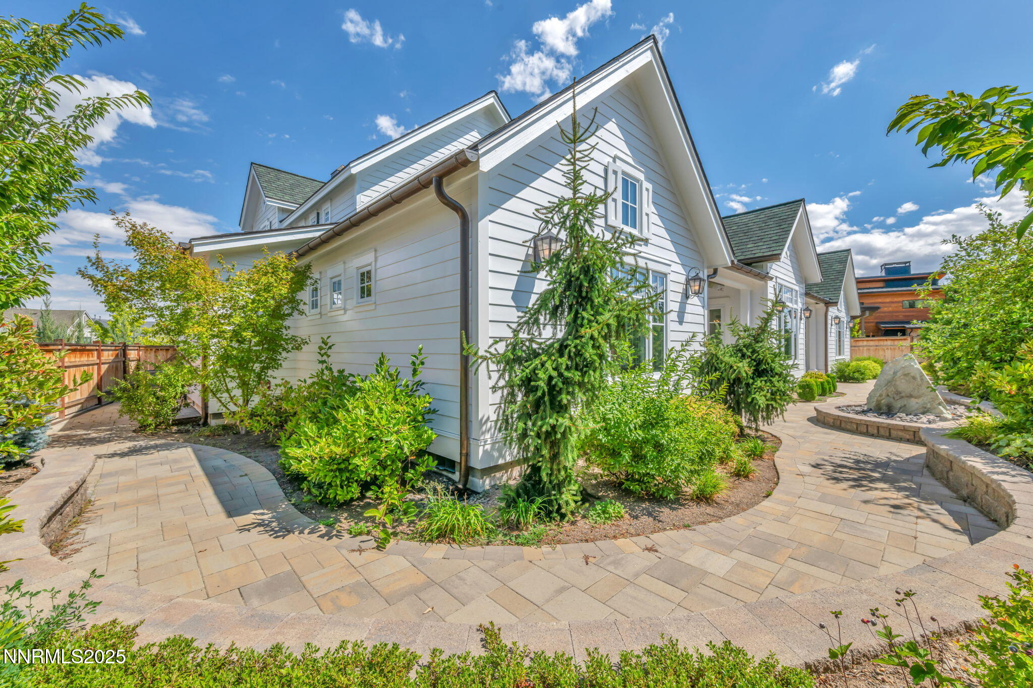 151-web-or-mls-6145-triple-crown-dr