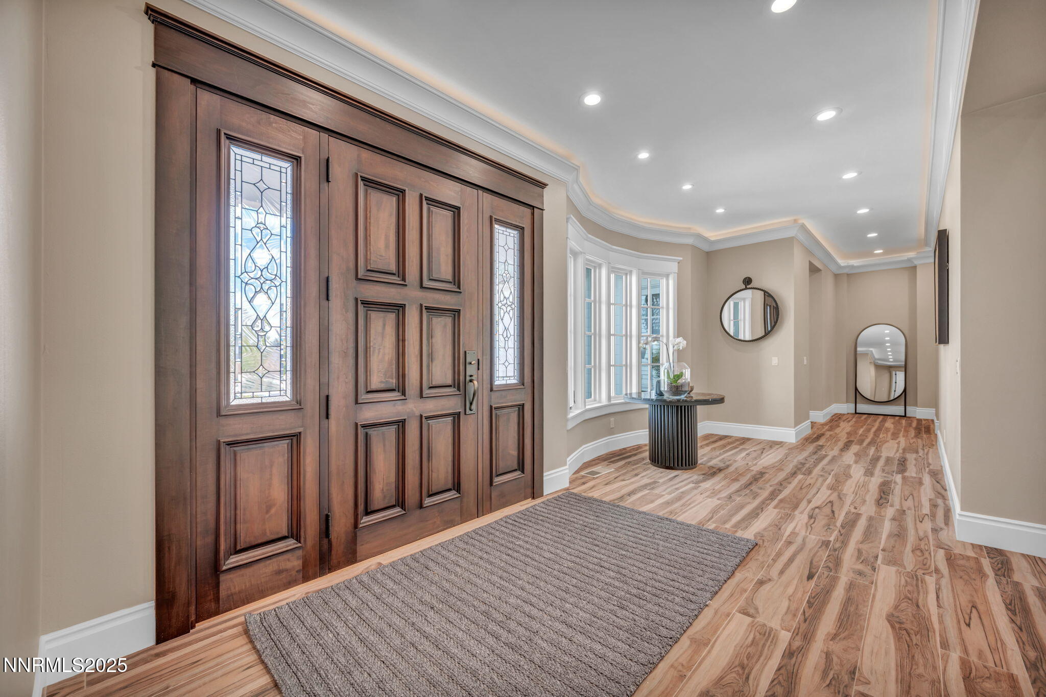 119-web-or-mls-6145-triple-crown-dr