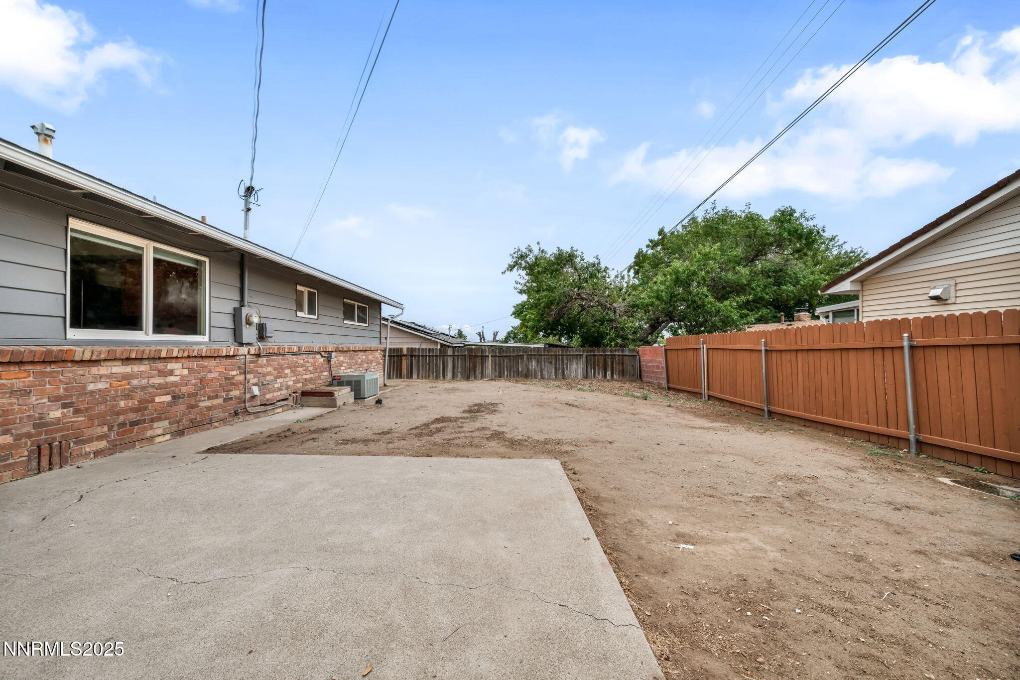 9-web-or-mls-2260-w-6th-st