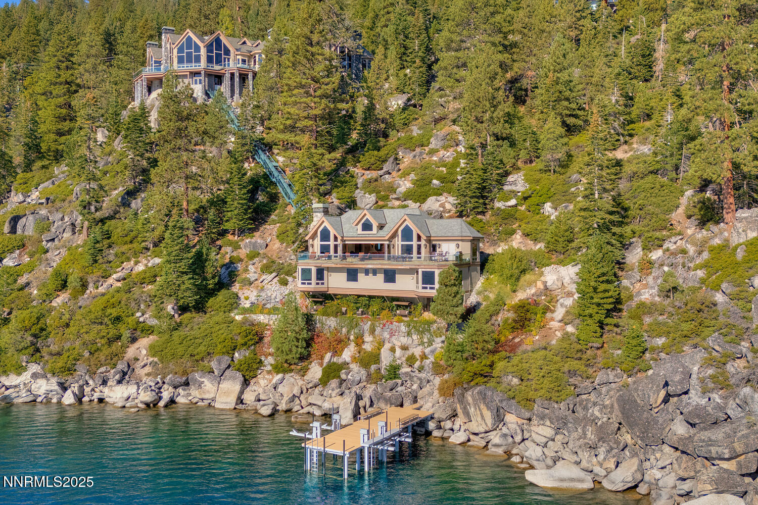 Crystal Pointe Exterior drone