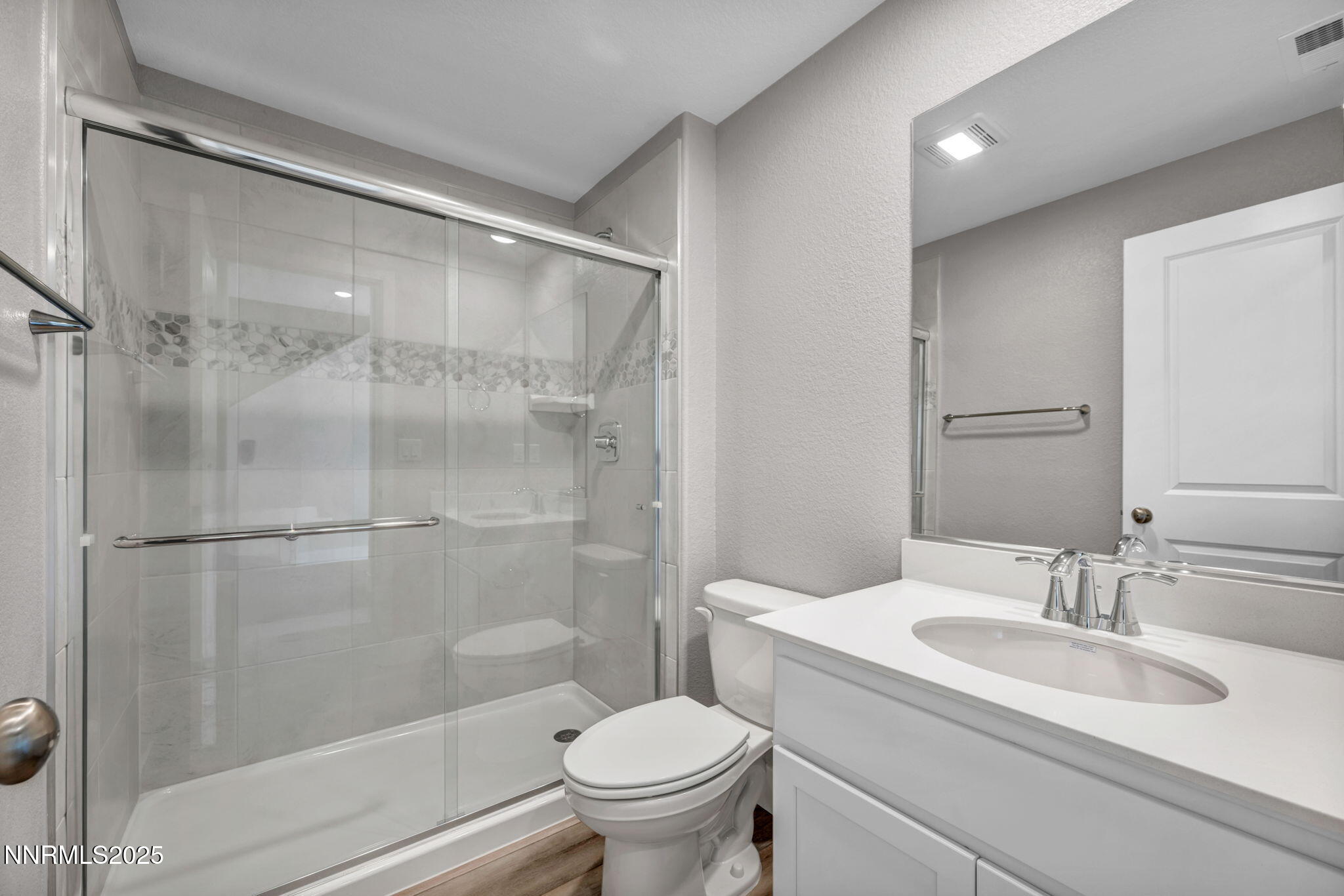 32-web-or-mls-754-shimmer-ct