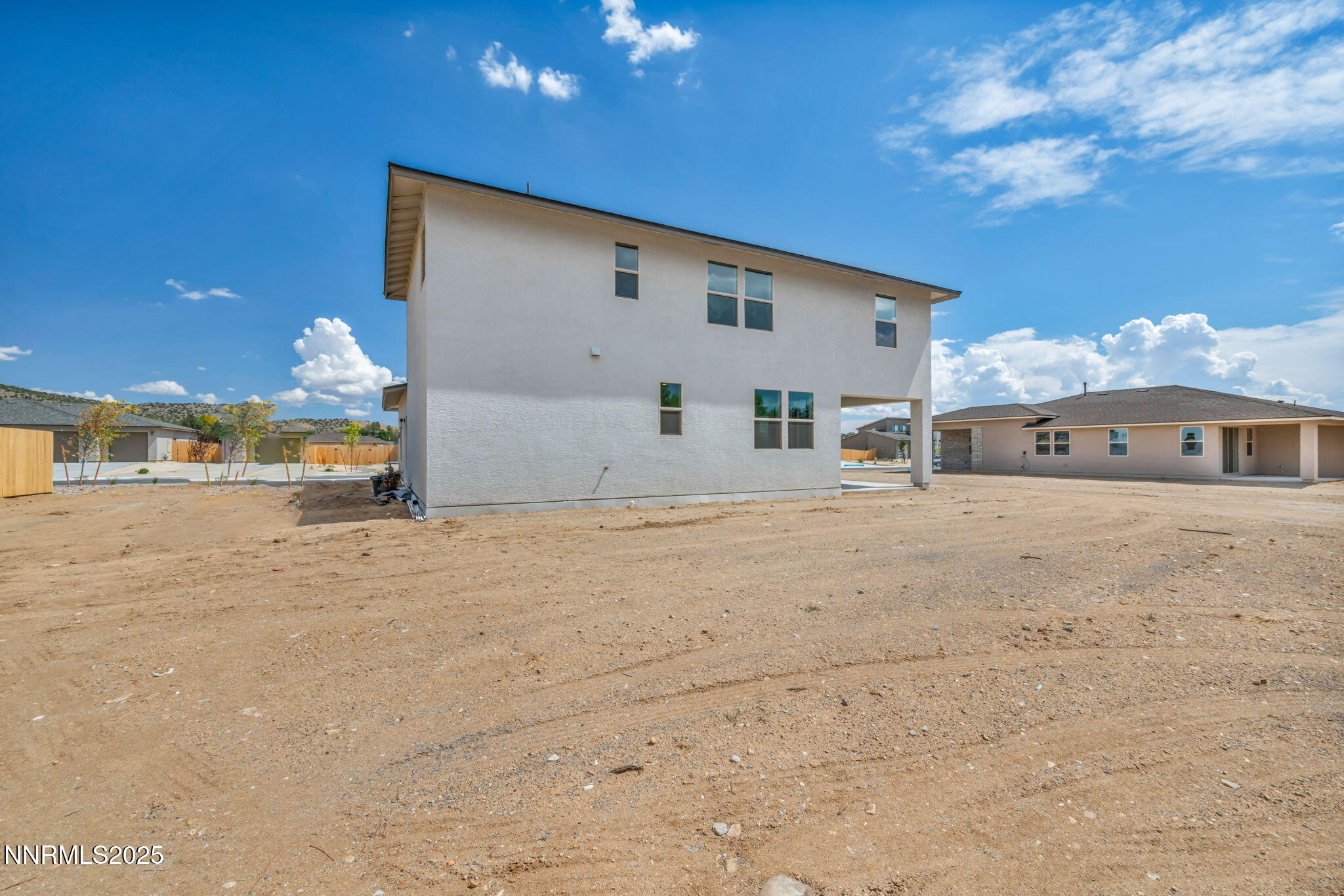 25-web-or-mls-754-shimmer-ct