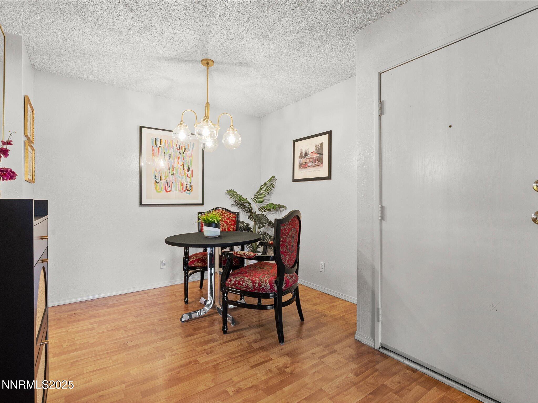 12-2955 Lakeside Dr-108