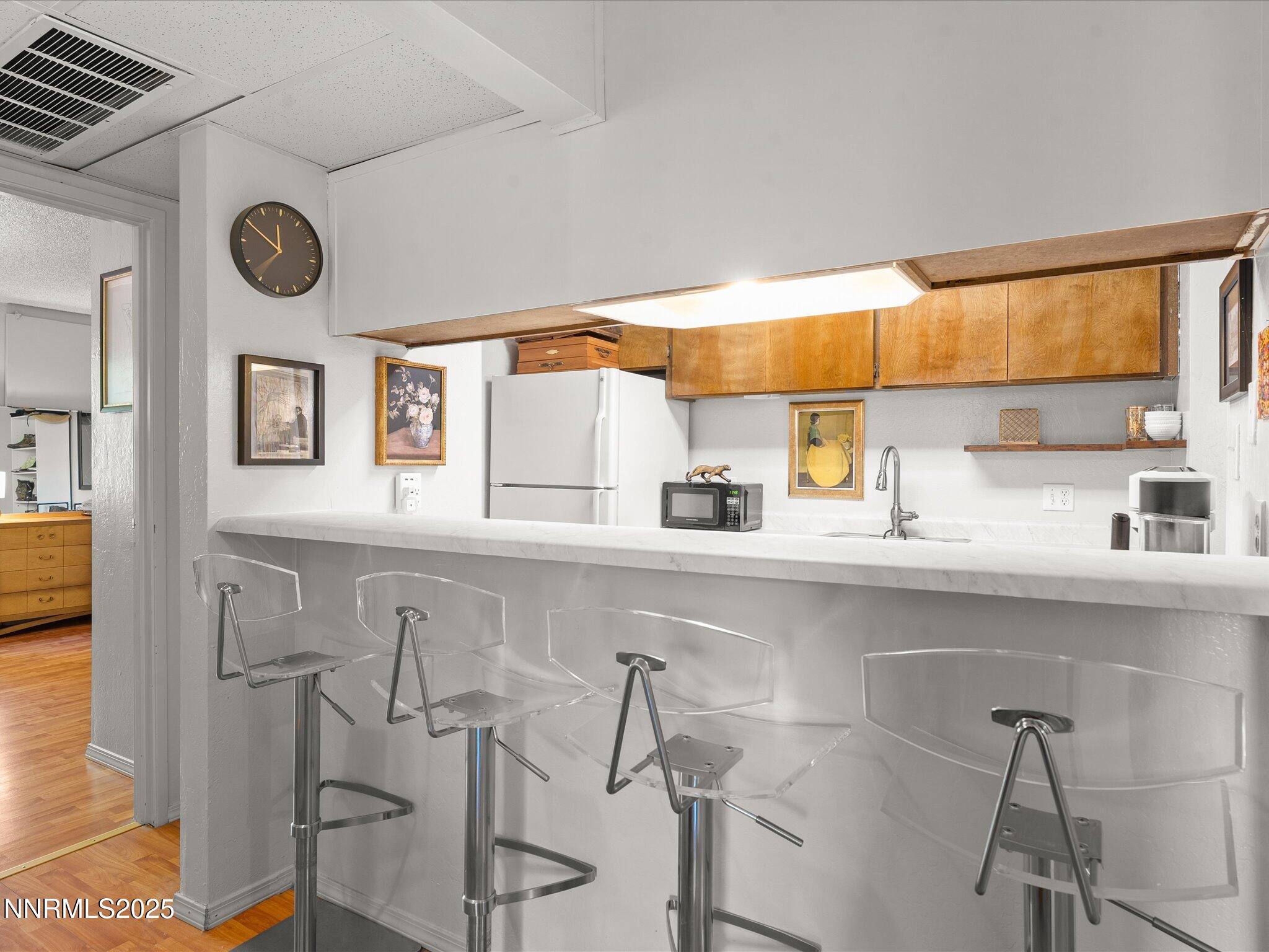 21-2955 Lakeside Dr-117