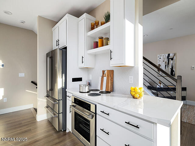 32- Plan C or D Kitchen -18 on Lakeside-