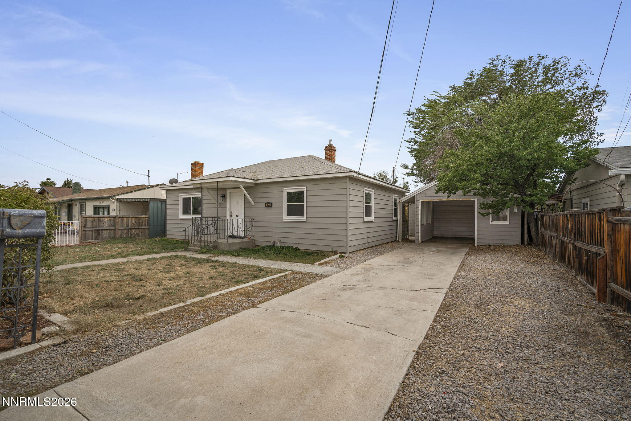 1520 Oliver Avenue