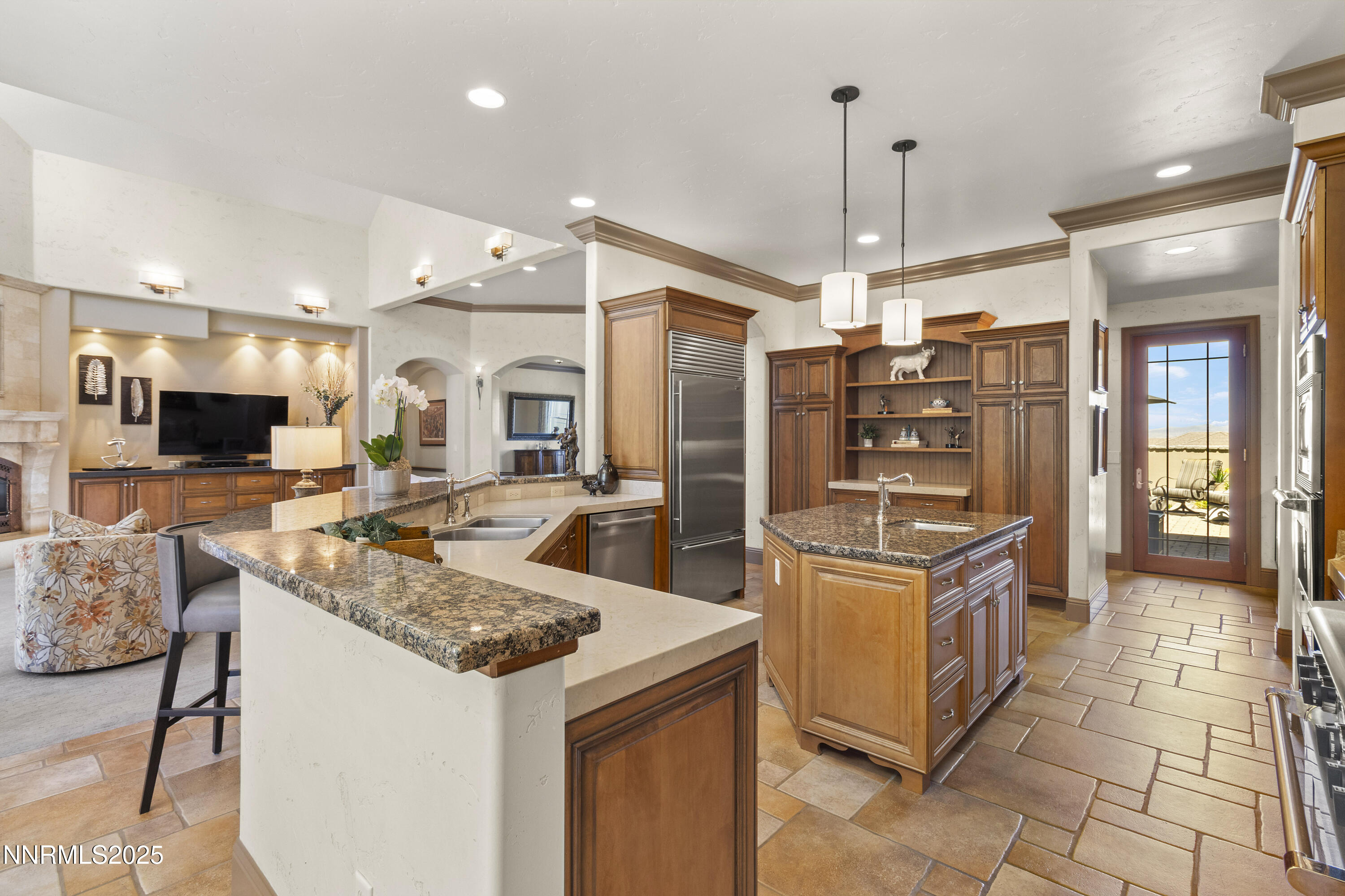 Black Eagle Kitchen 4