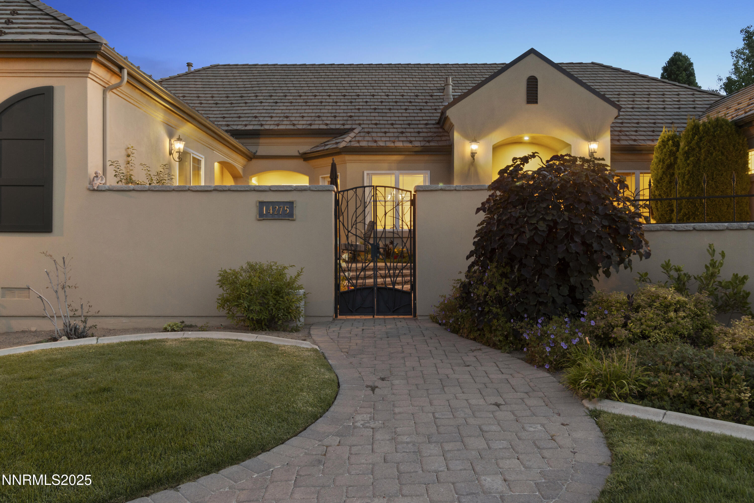 Black Eagle Dusk Front Courtyard