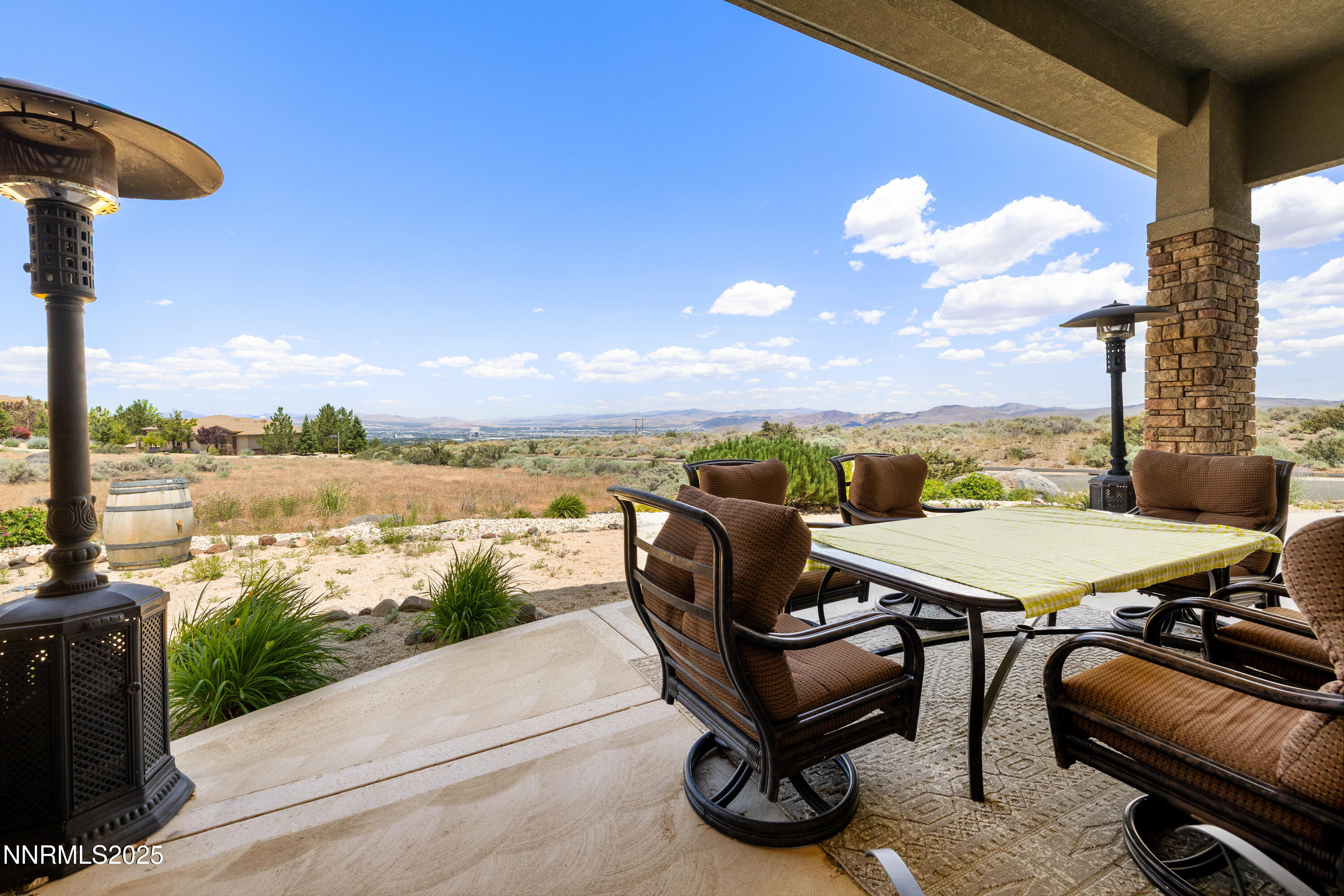 031_20-print-3639_silver_vista-23_145