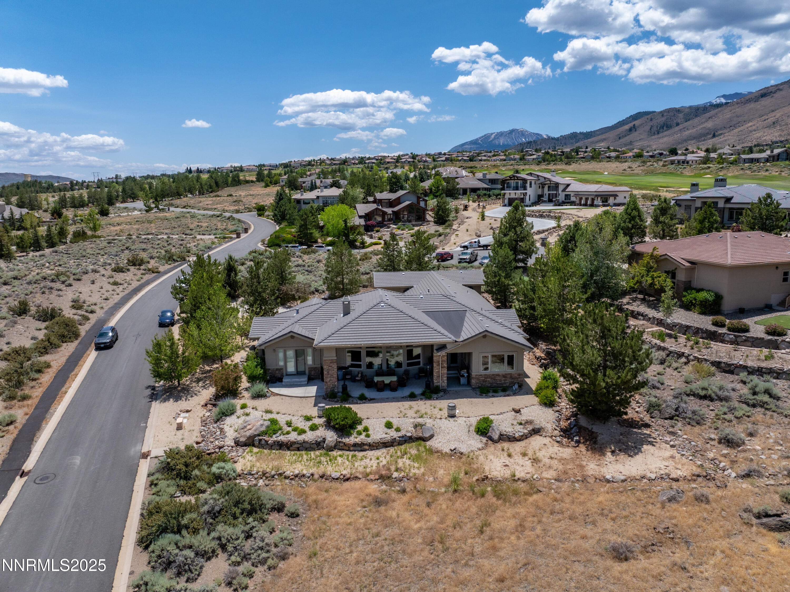 035_32-print-3639_silver_vista_drone-6_1