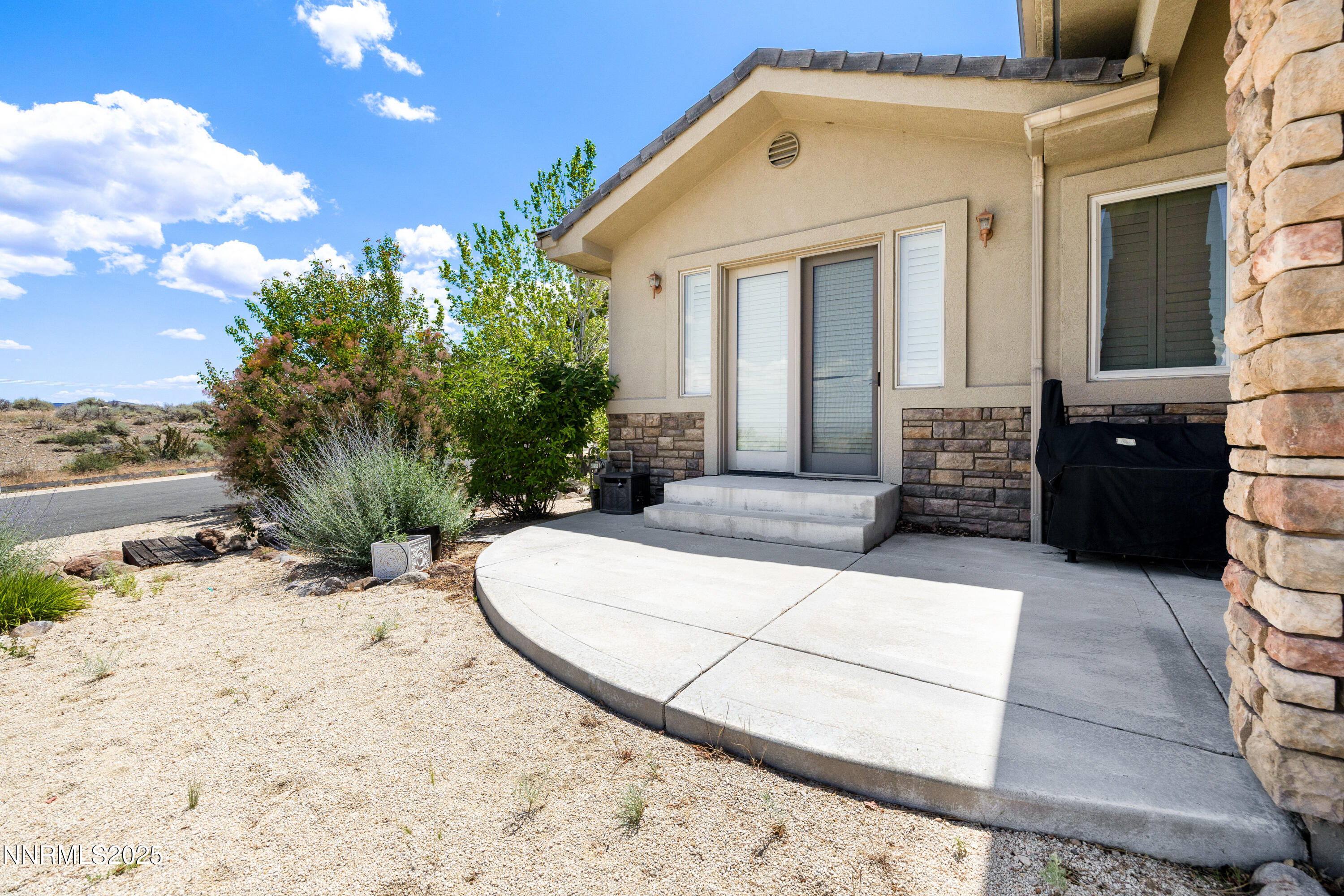 032_22-print-3639_silver_vista-25_643