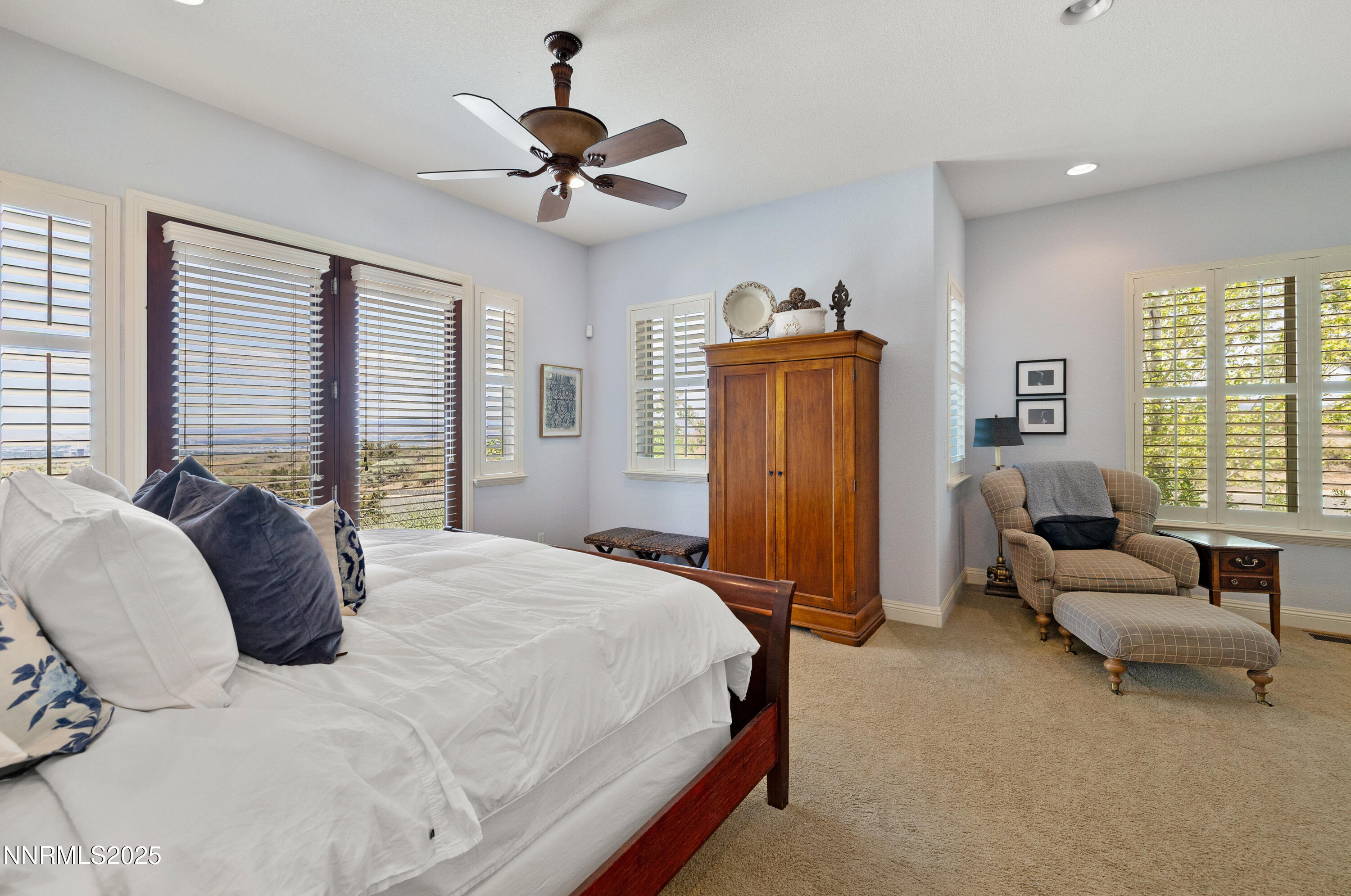 018_27-print-3639_silver_vista_902