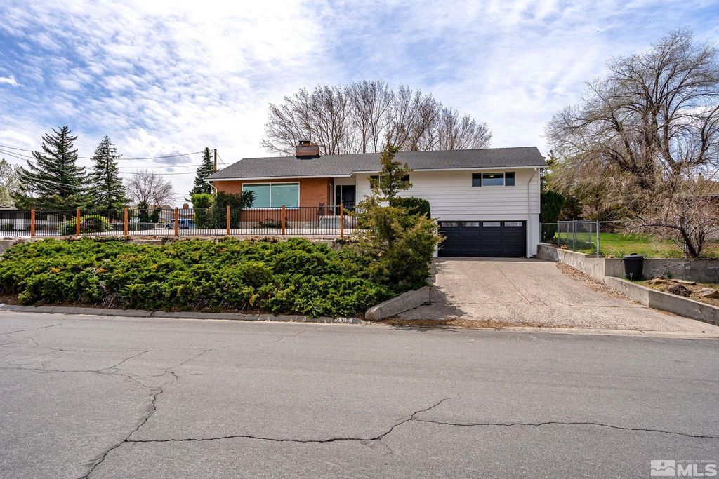 Photo of 2315 Armstrong Lane, Reno, NV 89509 (MLS # 260006569)