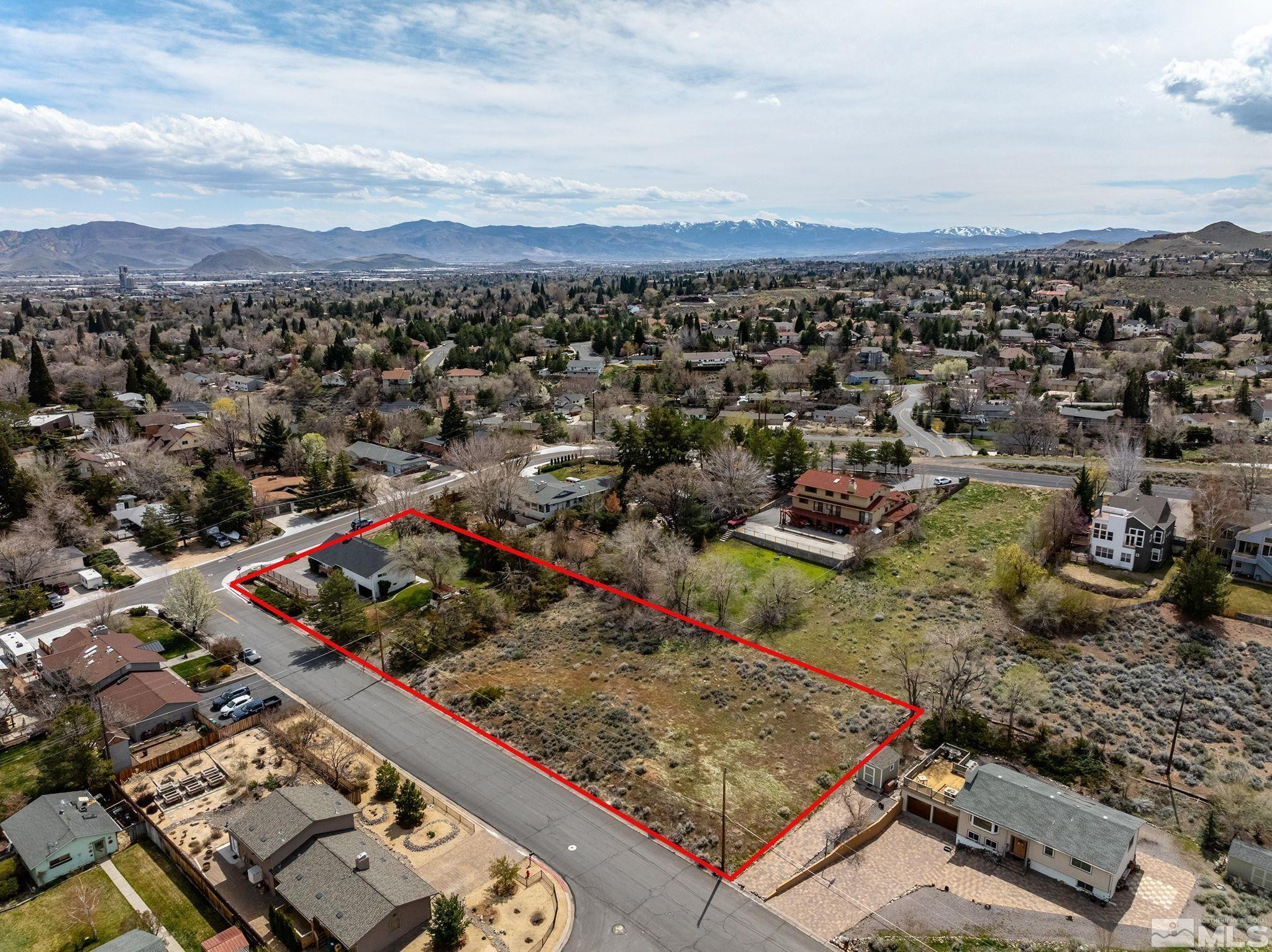 2315 Armstrong Lane