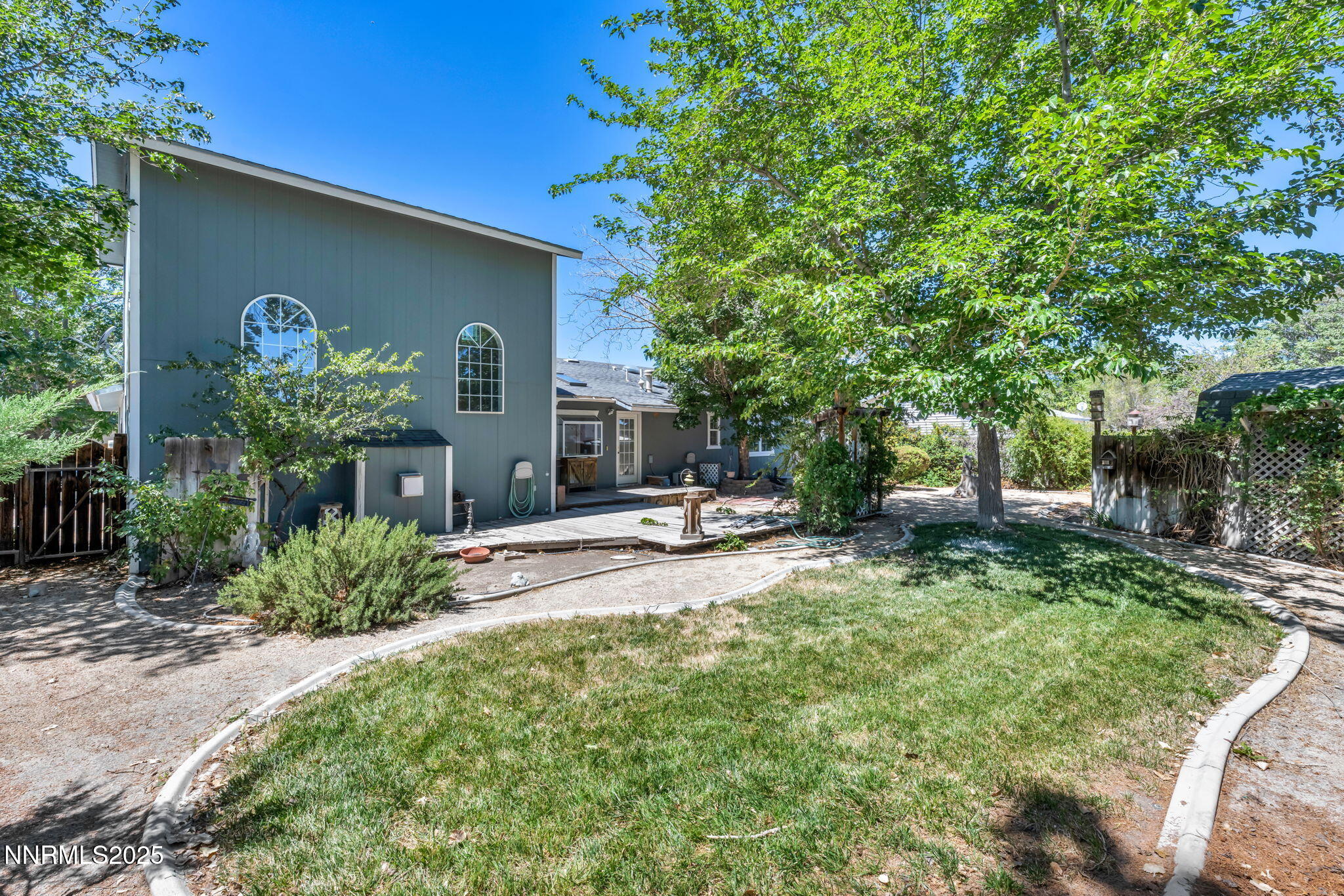 12-web-or-mls-347-7th-st