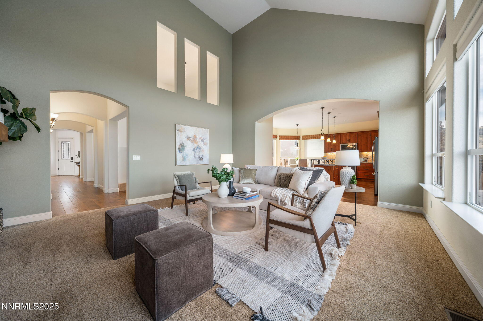 22-web-or-mls-2573 Rampart Terrace-23