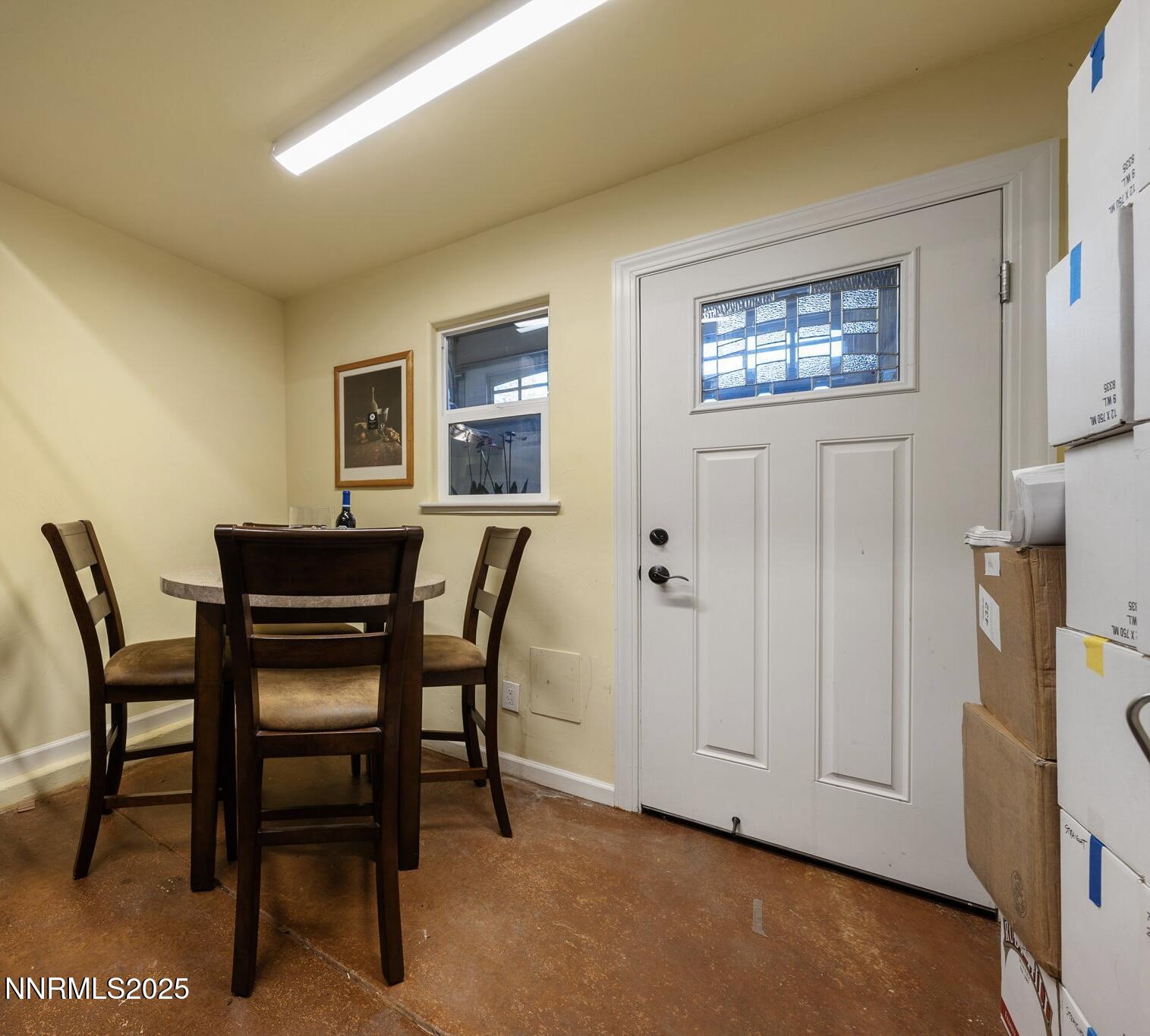 70-web-or-mls-A7408304