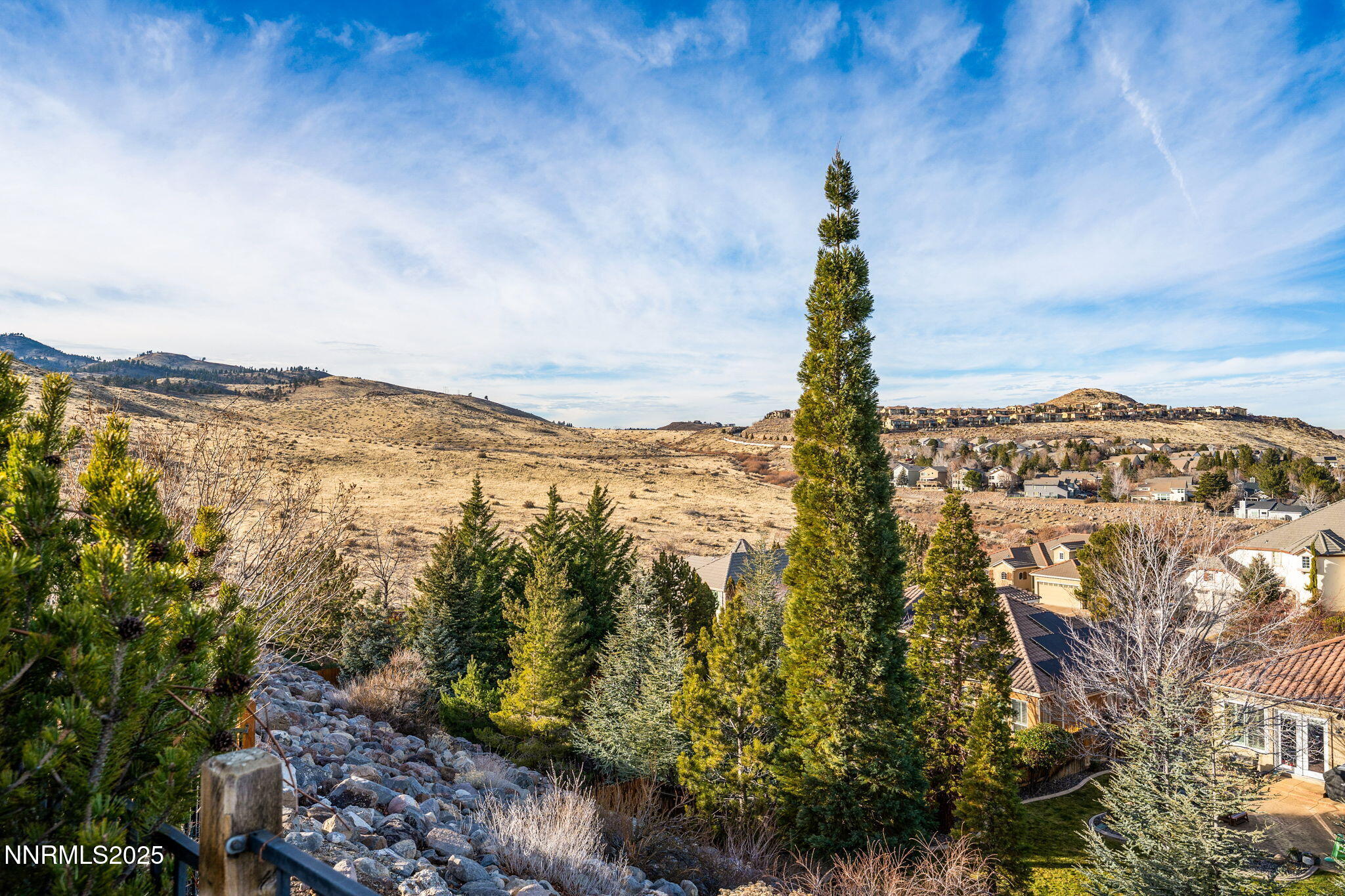 43-web-or-mls-2573 Rampart Terrace-44