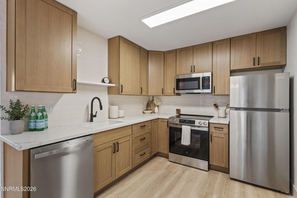 Photo of 31 Castle Way, Carson City, NV 89706 (MLS # 260002457)