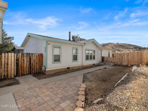 227 Walker St, Gardnerville, NV 89410 - #: 250058847