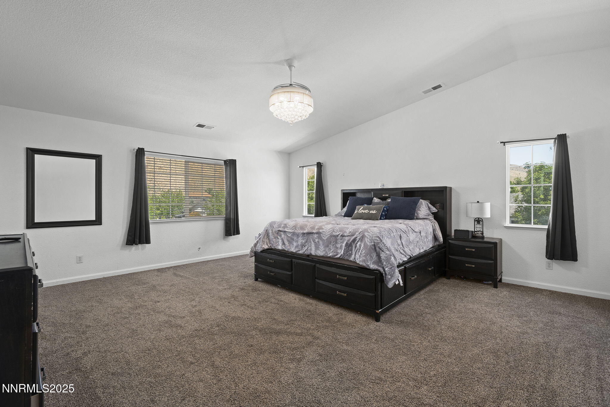 18-web-or-mls-_DSC9056