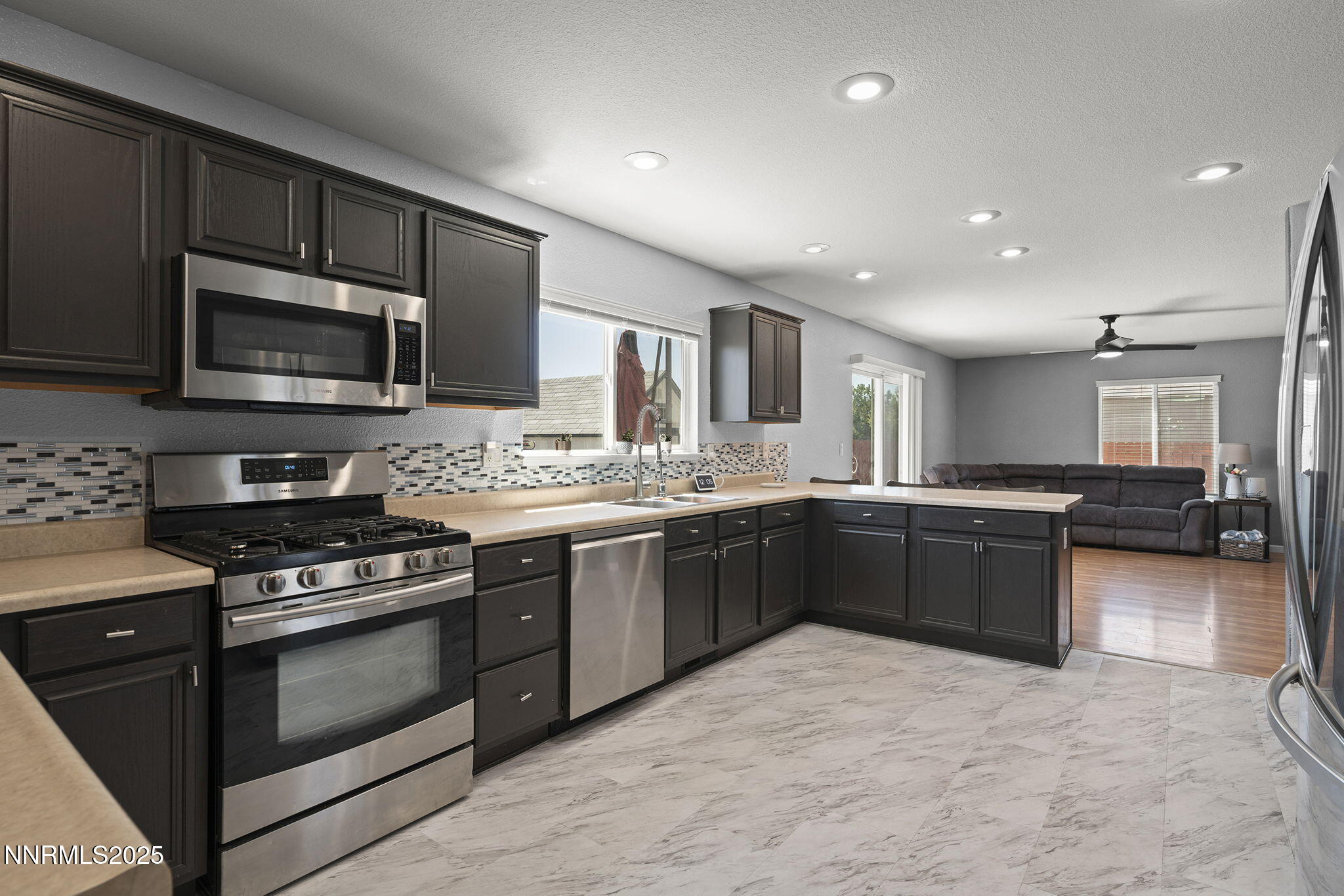 15-web-or-mls-_DSC9012