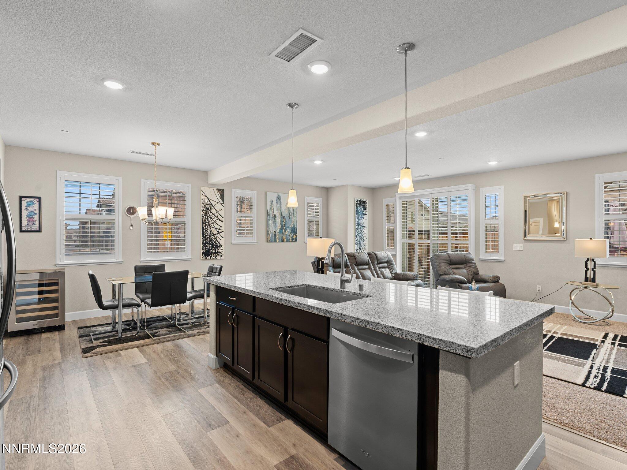 1914 Sea Horse Rd-115