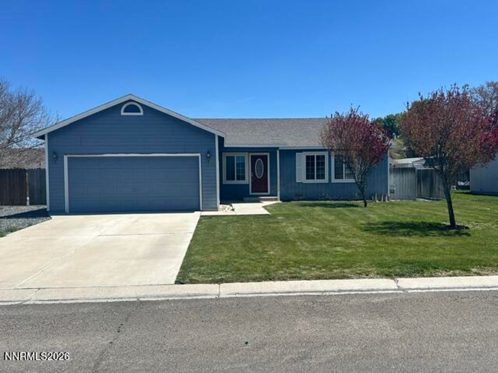 Photo of 120 Maple Drive, Lovelock, NV 89419 (MLS # 260005828)